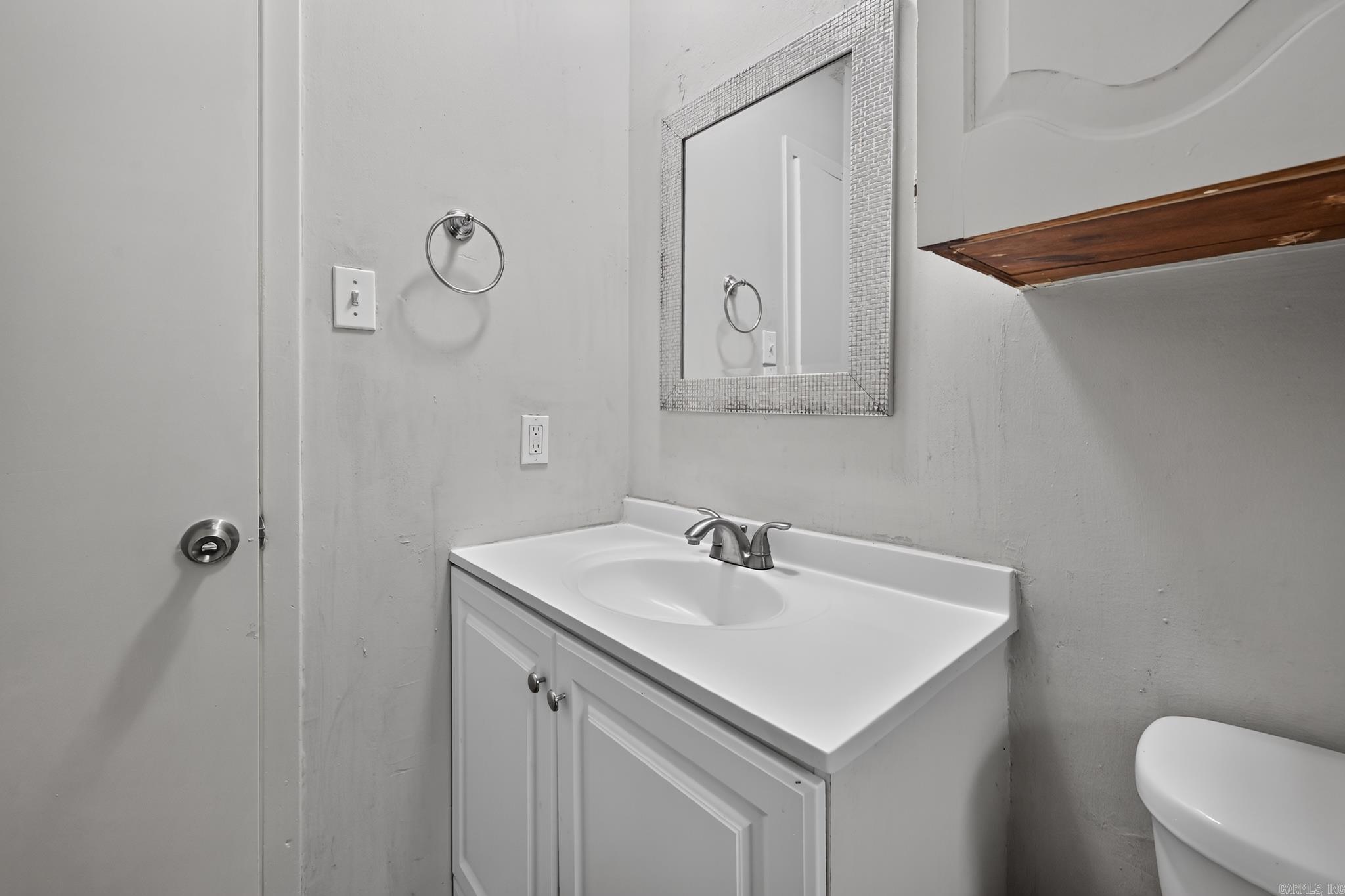408 Overland Trail Property Photo 34