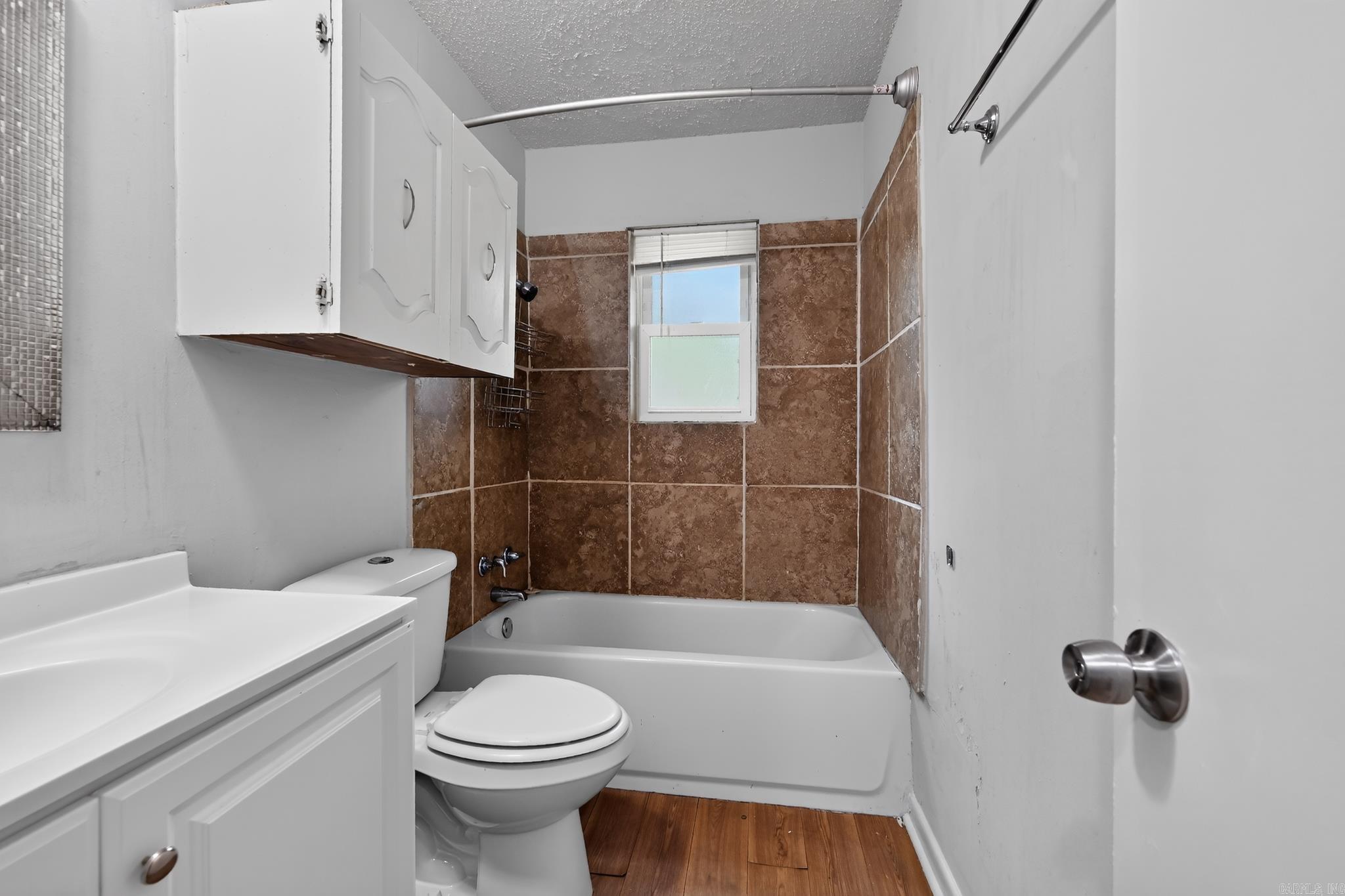 408 Overland Trail Property Photo 35