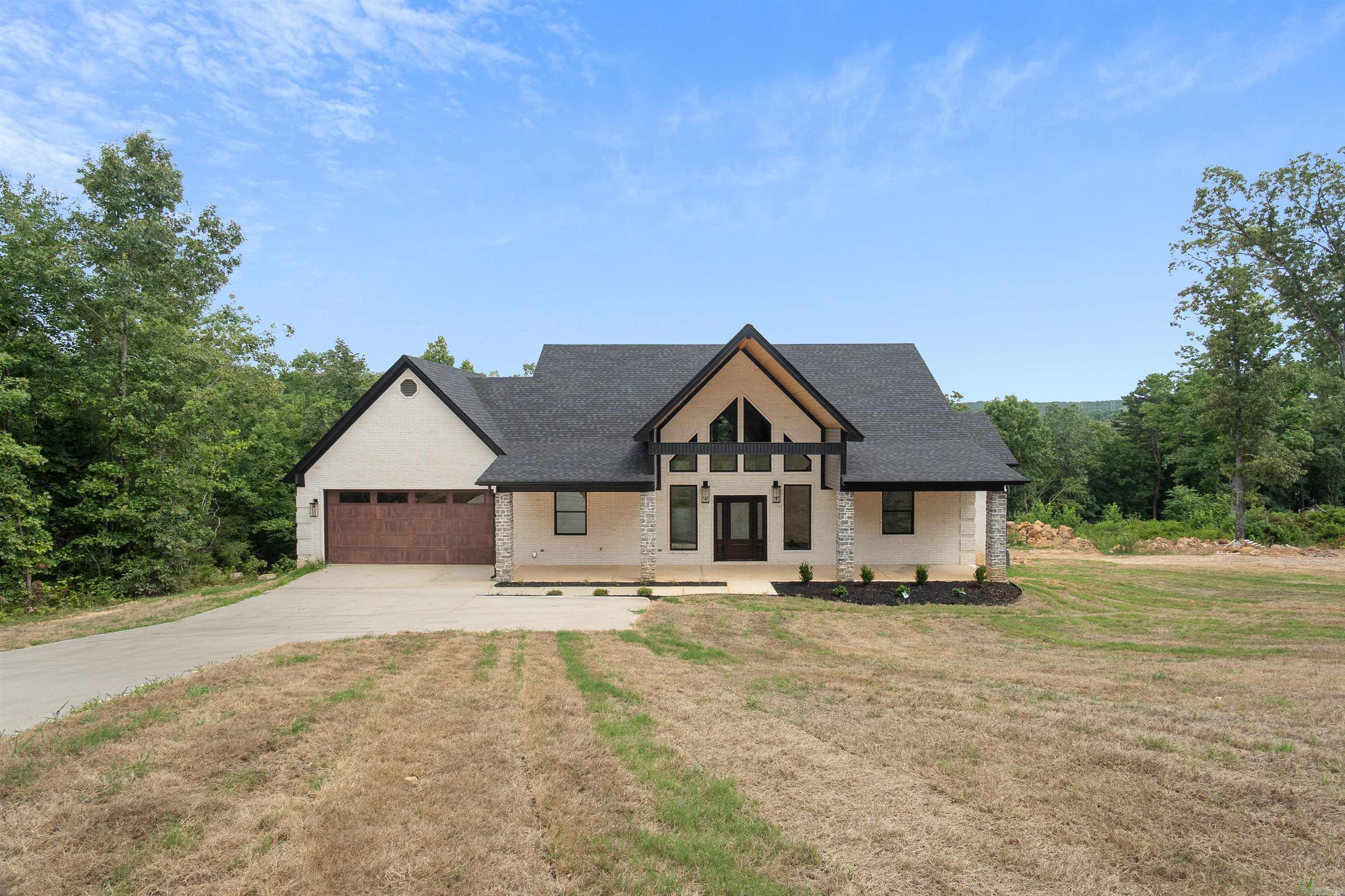 59 Hawks Circle Property Photo 1