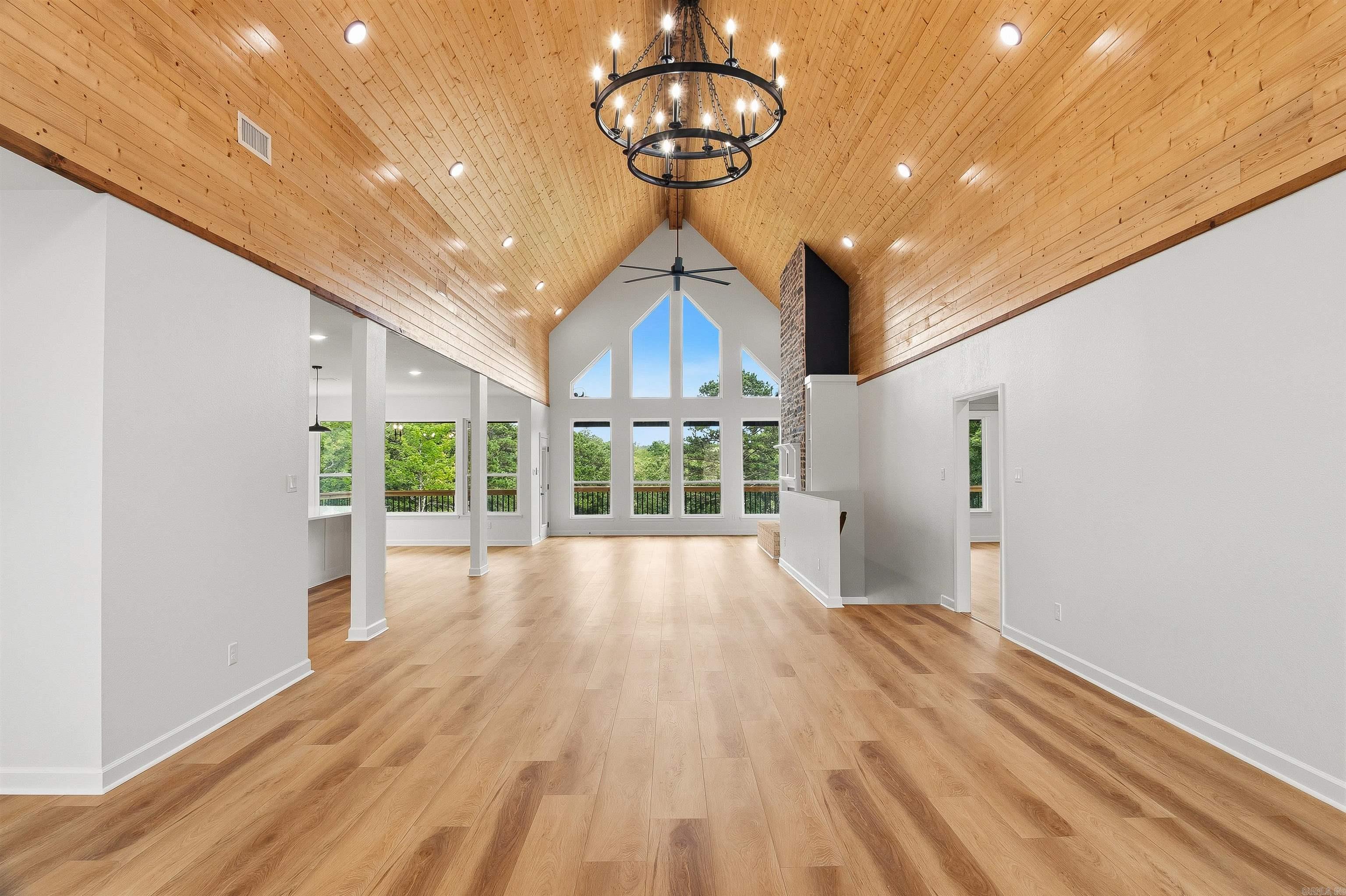 59 Hawks Circle Property Photo 8