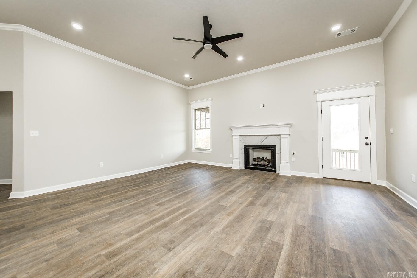 17304 Hollow Pine Drive Property Photo 5