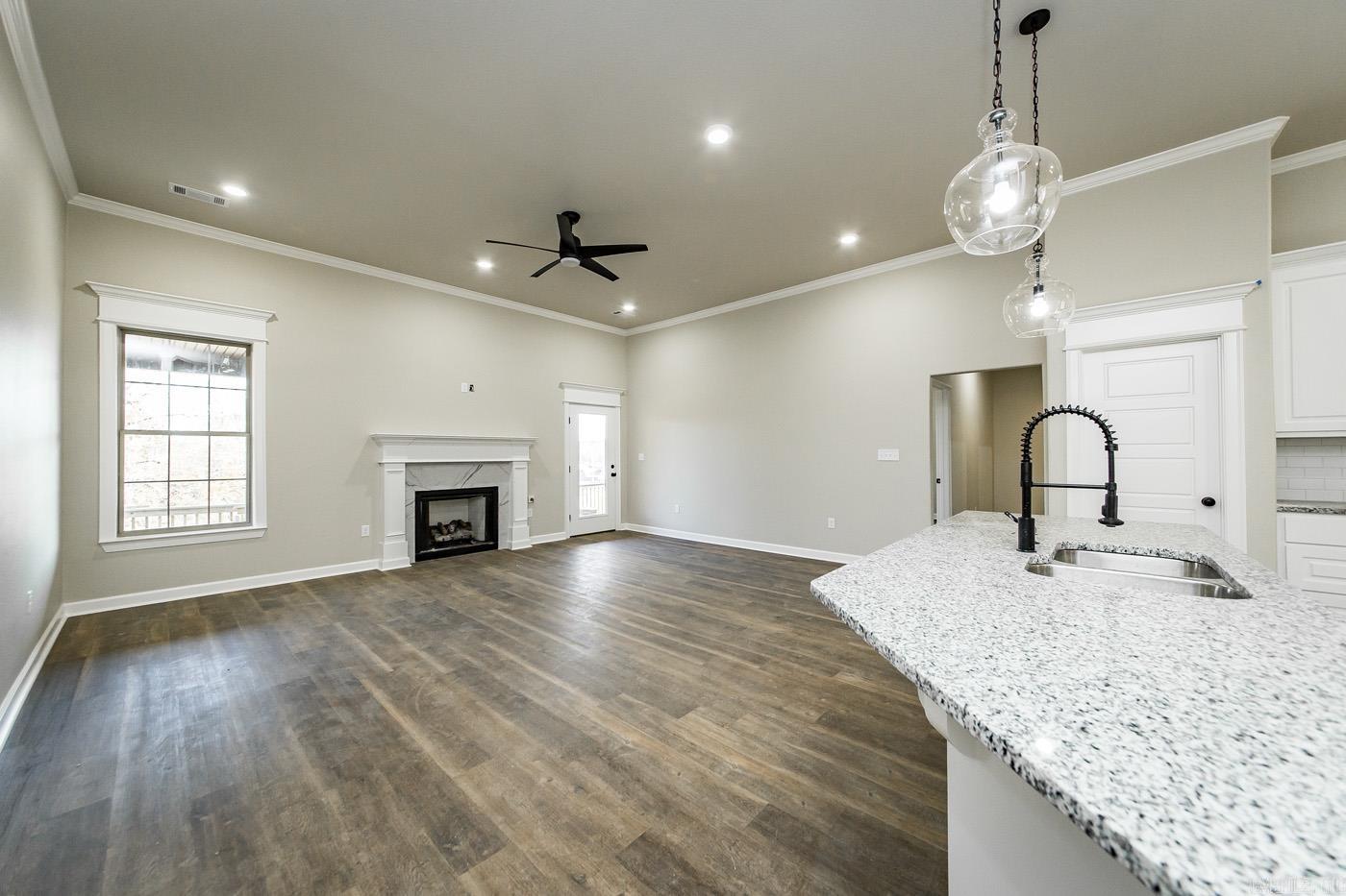 17304 Hollow Pine Drive Property Photo 7
