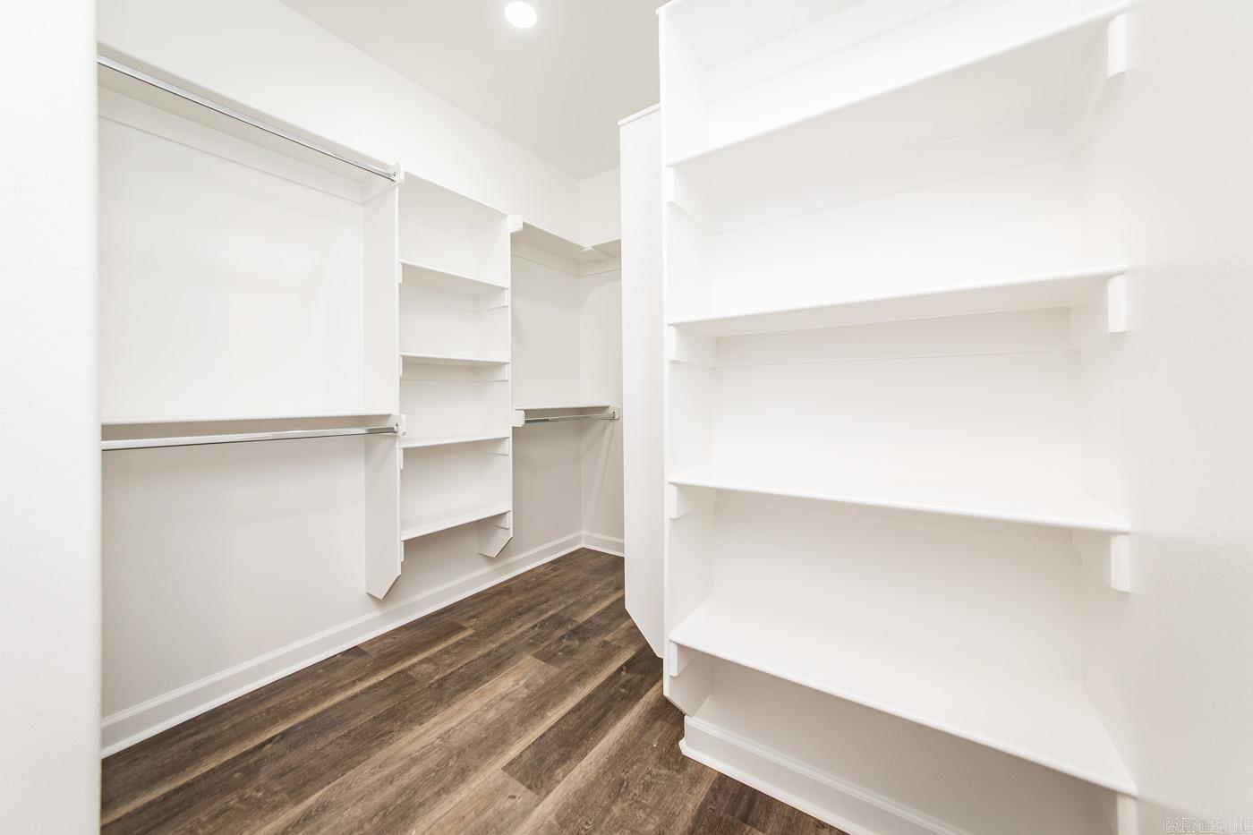 17304 Hollow Pine Drive Property Photo 17