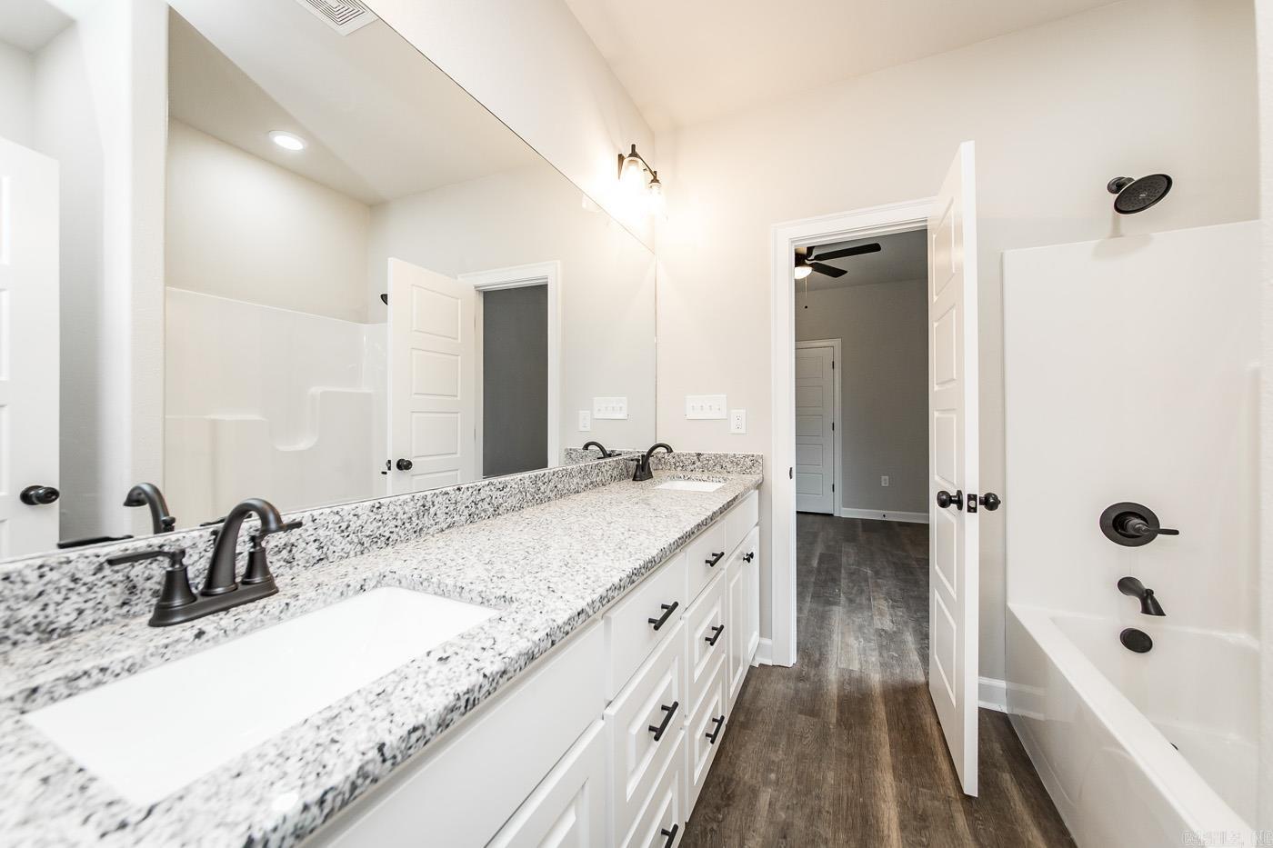 17304 Hollow Pine Drive Property Photo 19