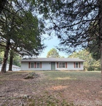106 W Lewisburg Road Property Photo 1