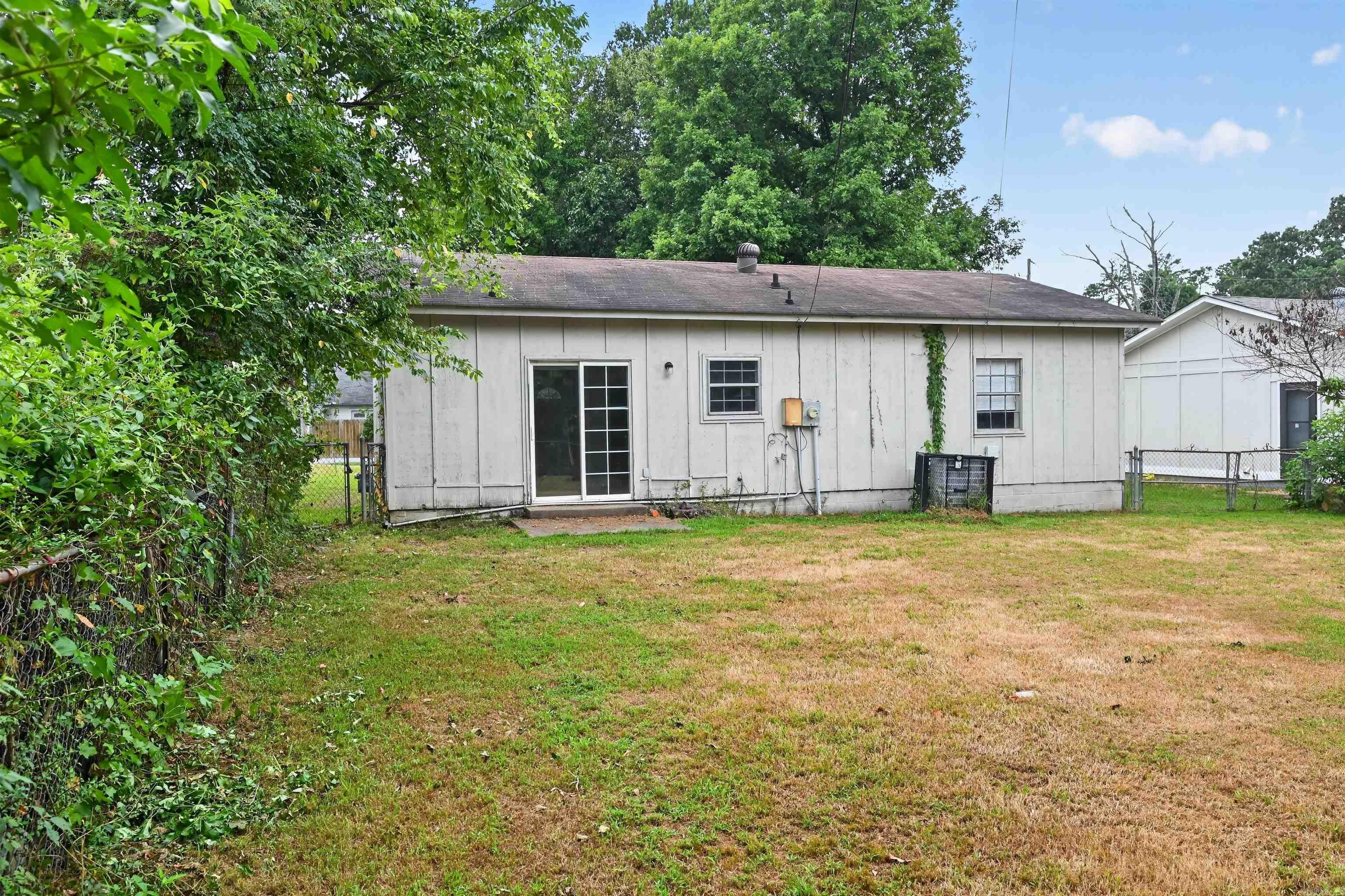 119 Northeastern Avenue Property Photo 3