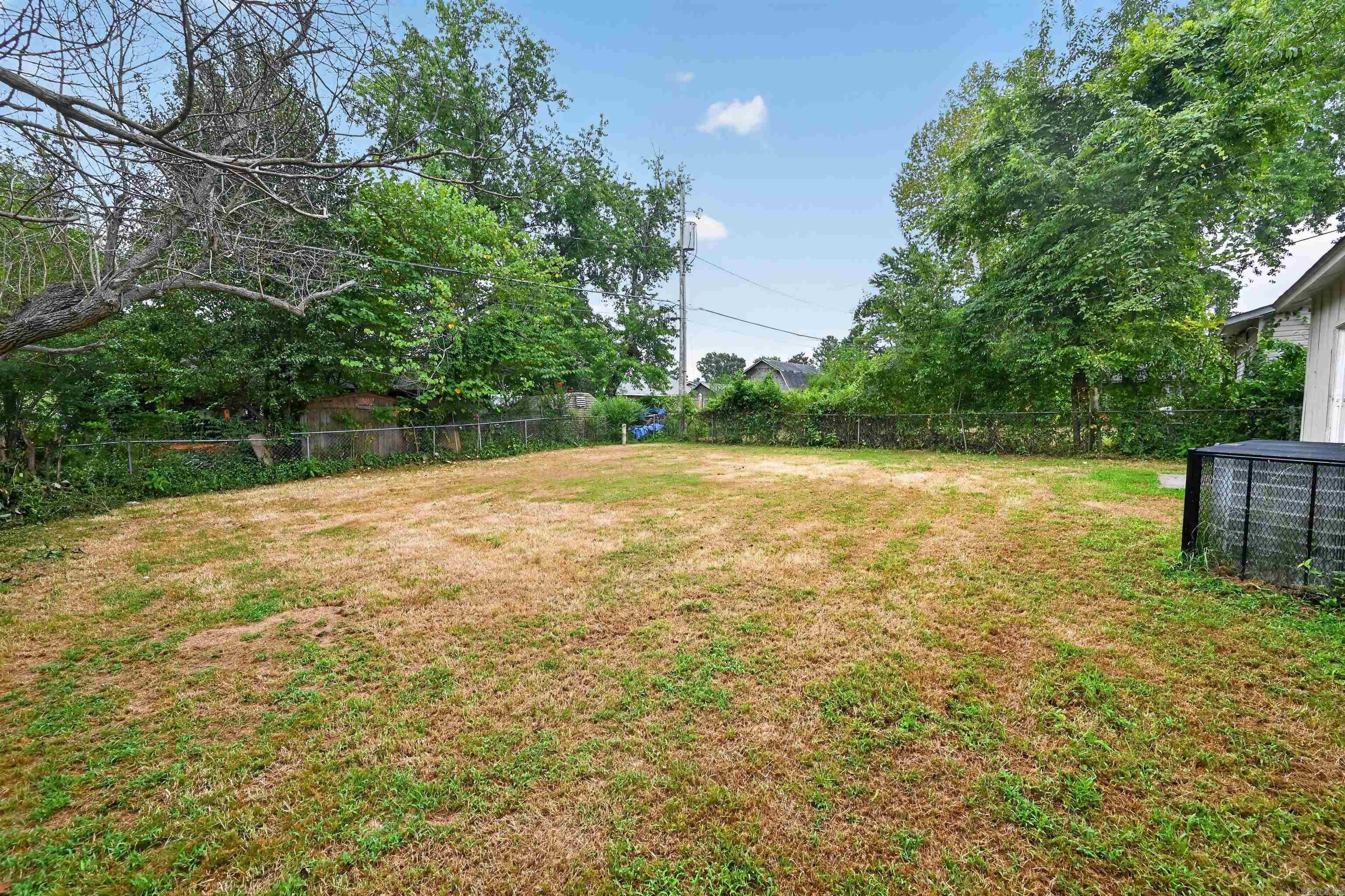 119 Northeastern Avenue Property Photo 4