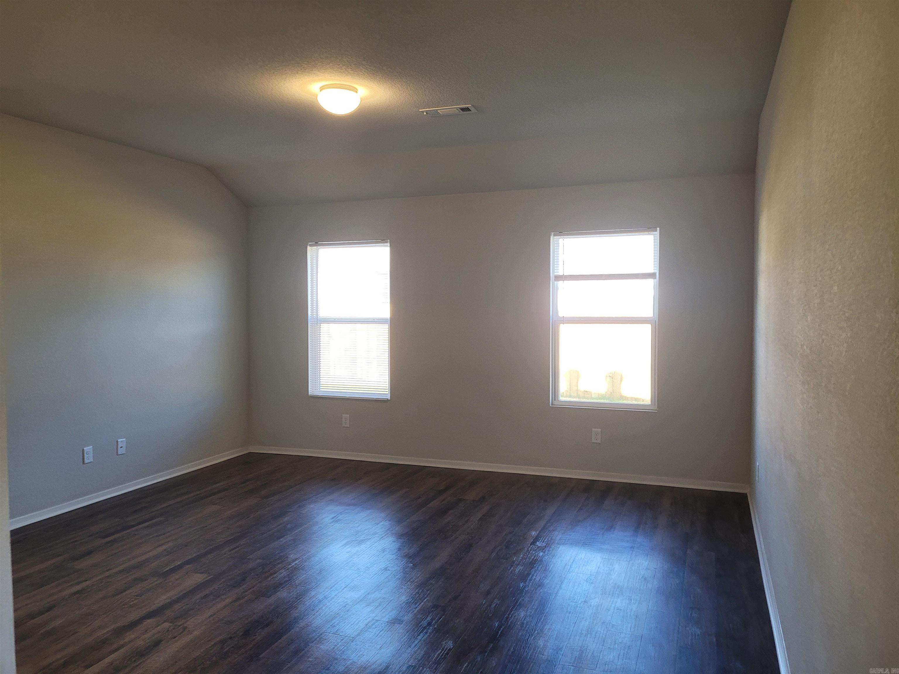 112 Harvest Drive Property Photo 3