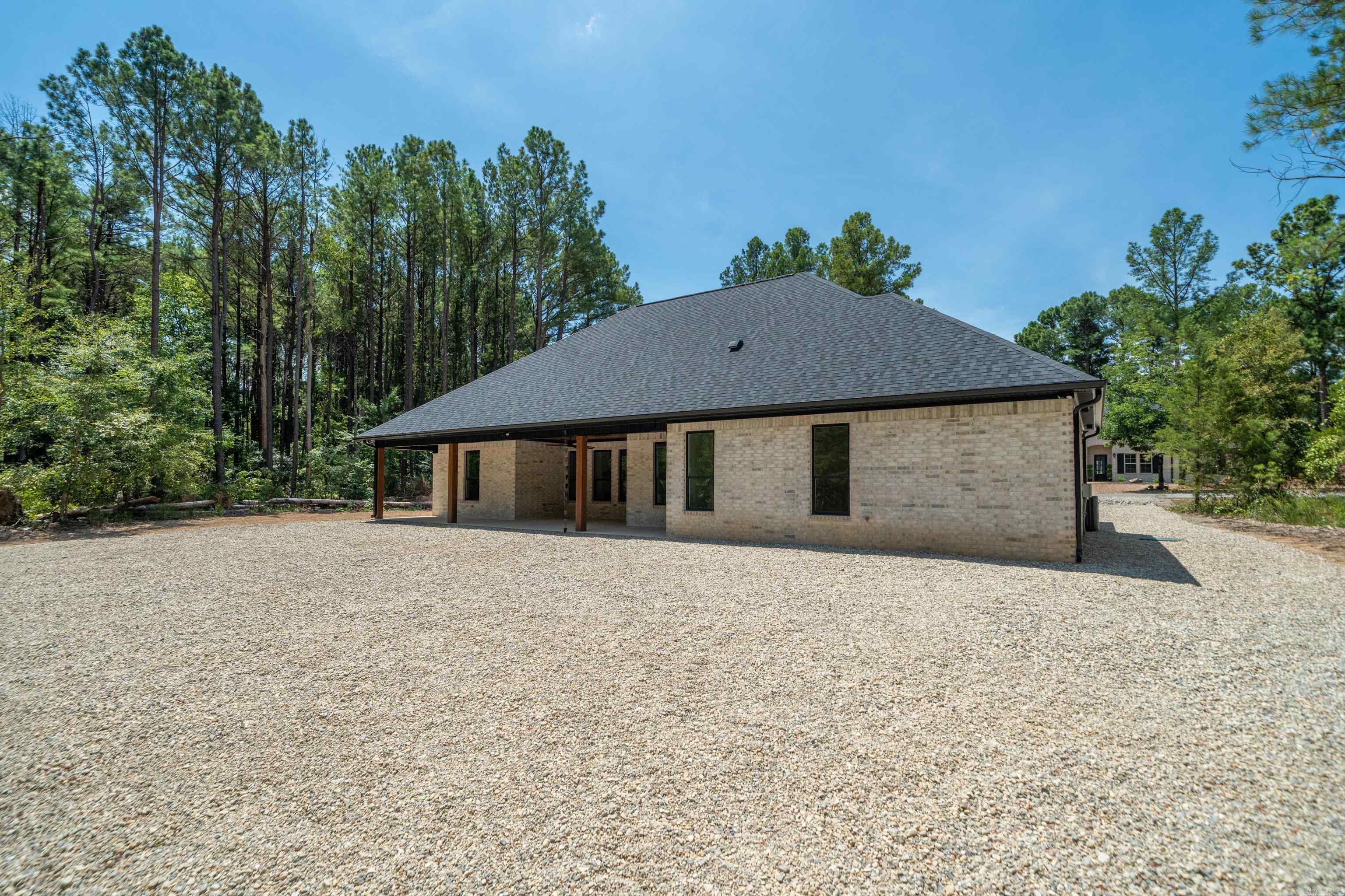 123 Elcano Property Photo 48