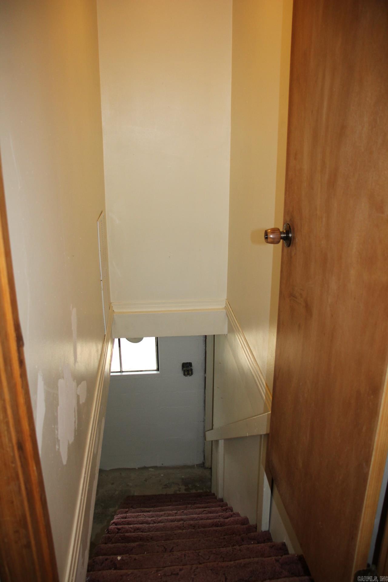 402 Canaan Road Property Photo 32