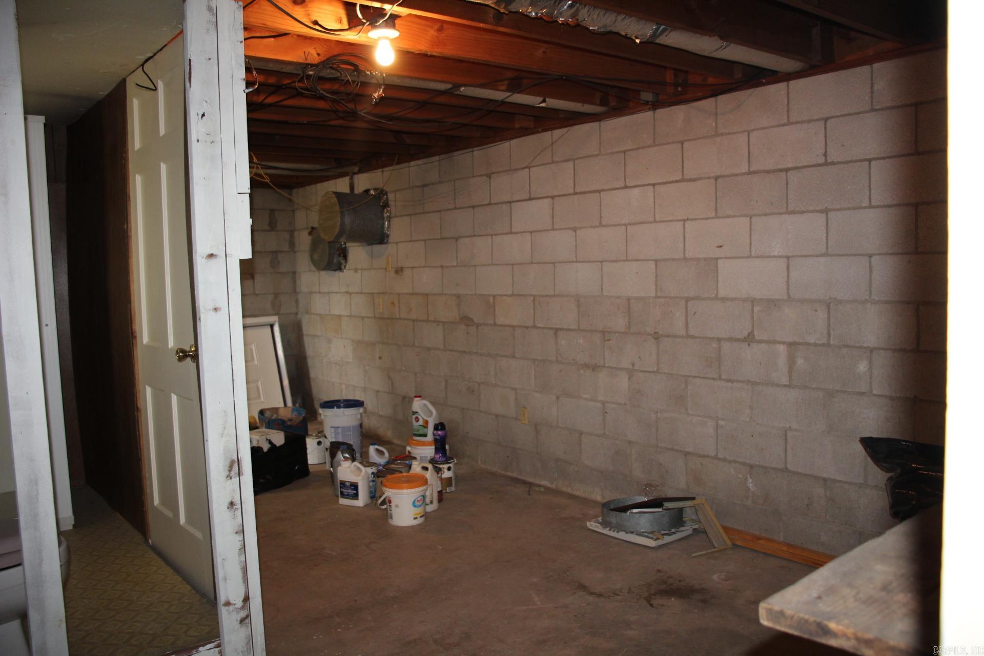 402 Canaan Road Property Photo 33
