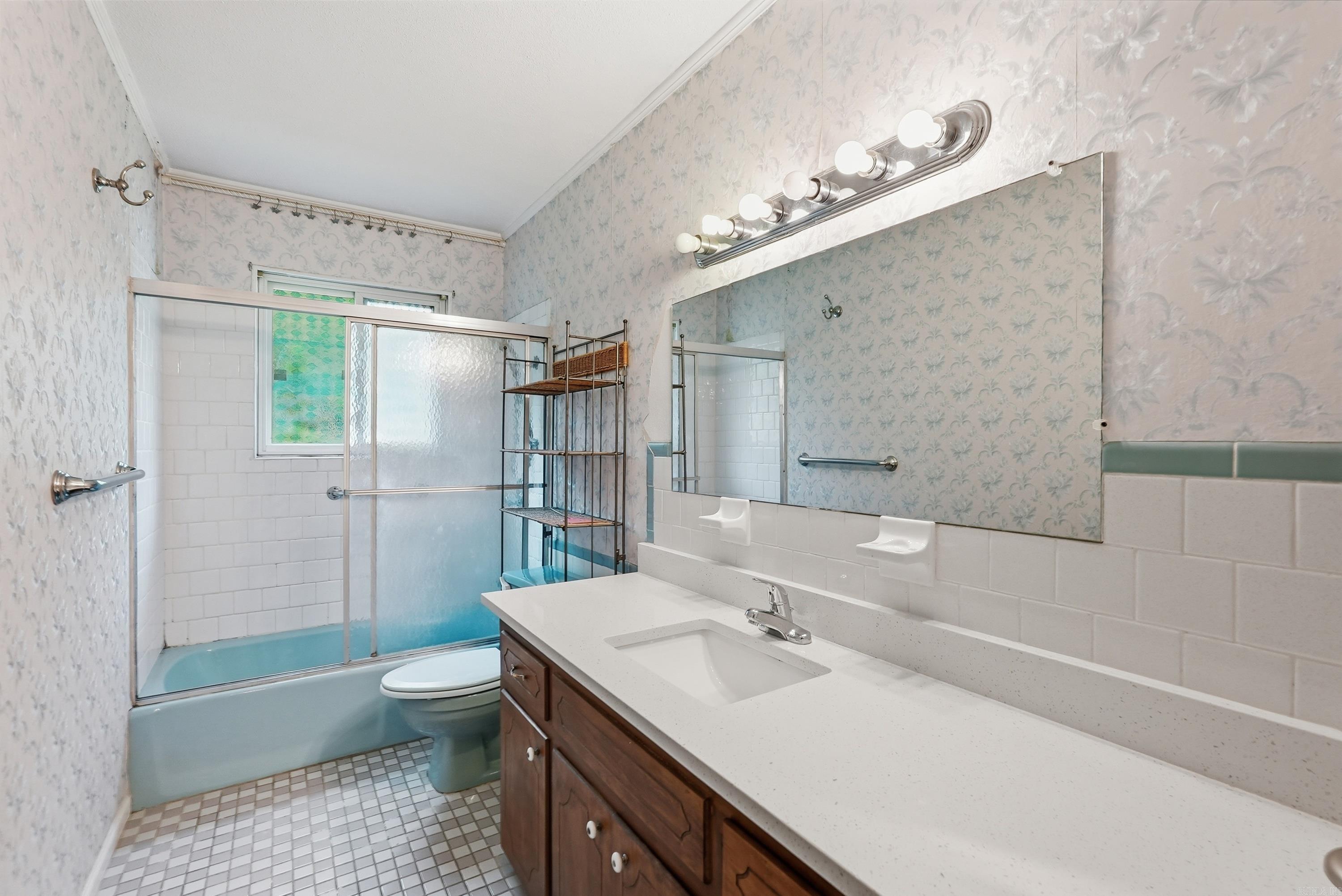 406 Cottonwood Street Property Photo 13