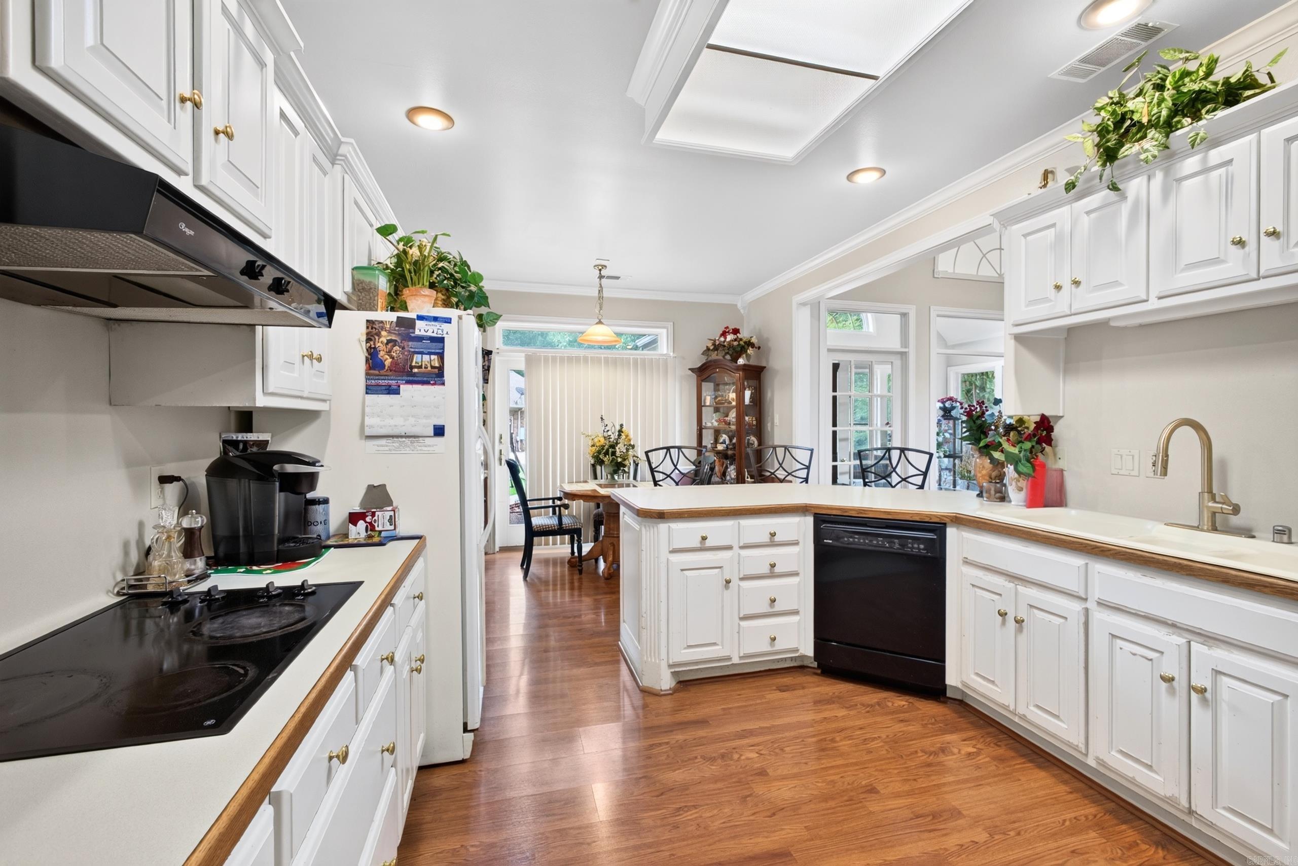 21 Turnberry Drive Property Photo 5