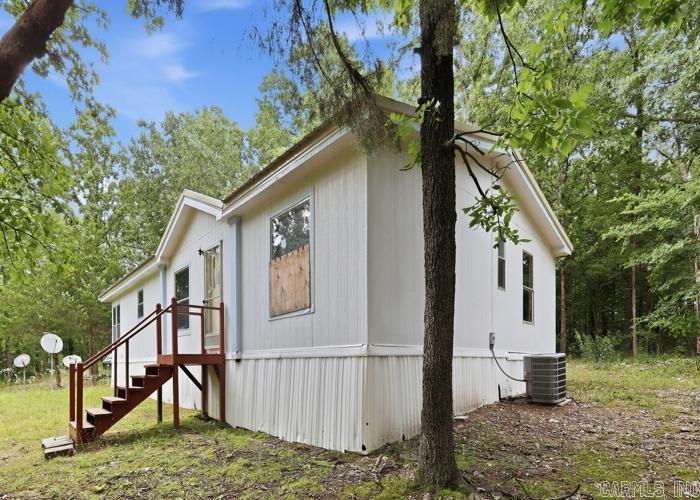 497 County Road 609 Property Photo 2