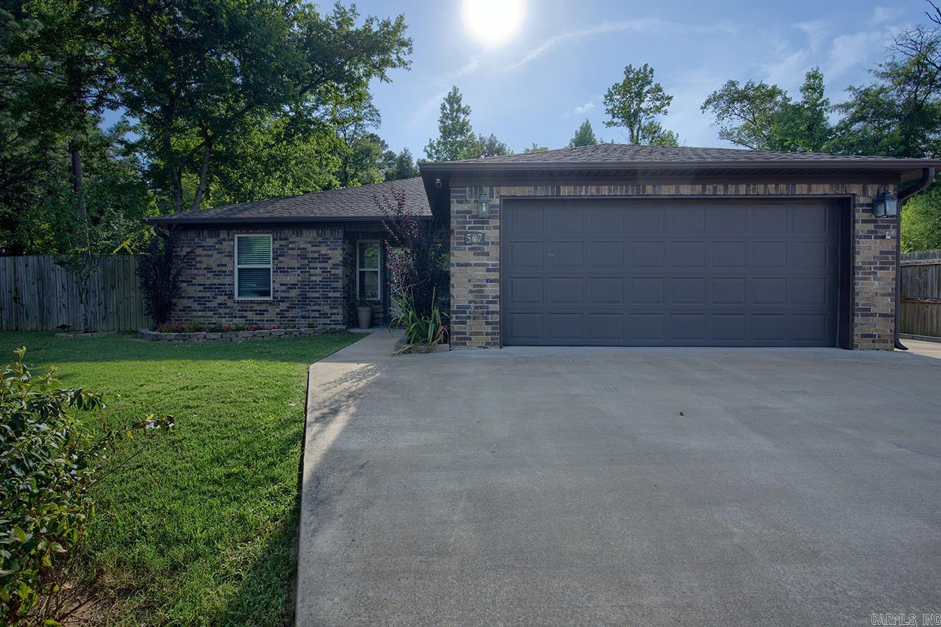 507 S Shady Ln Property Photo 1