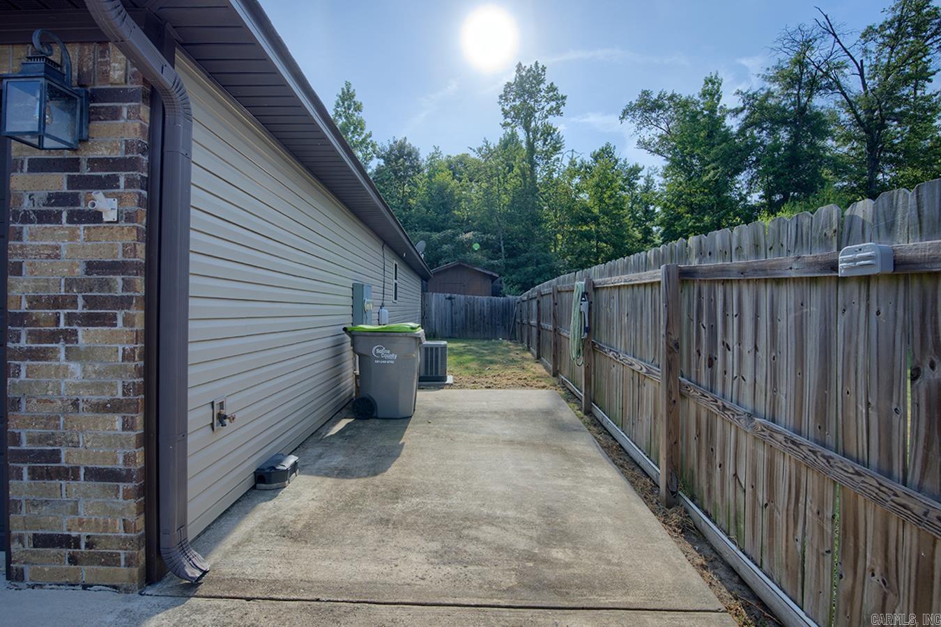 507 S Shady Ln Property Photo 4