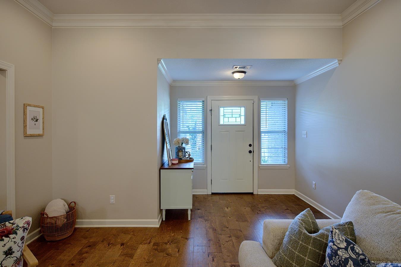 507 S Shady Ln Property Photo 7