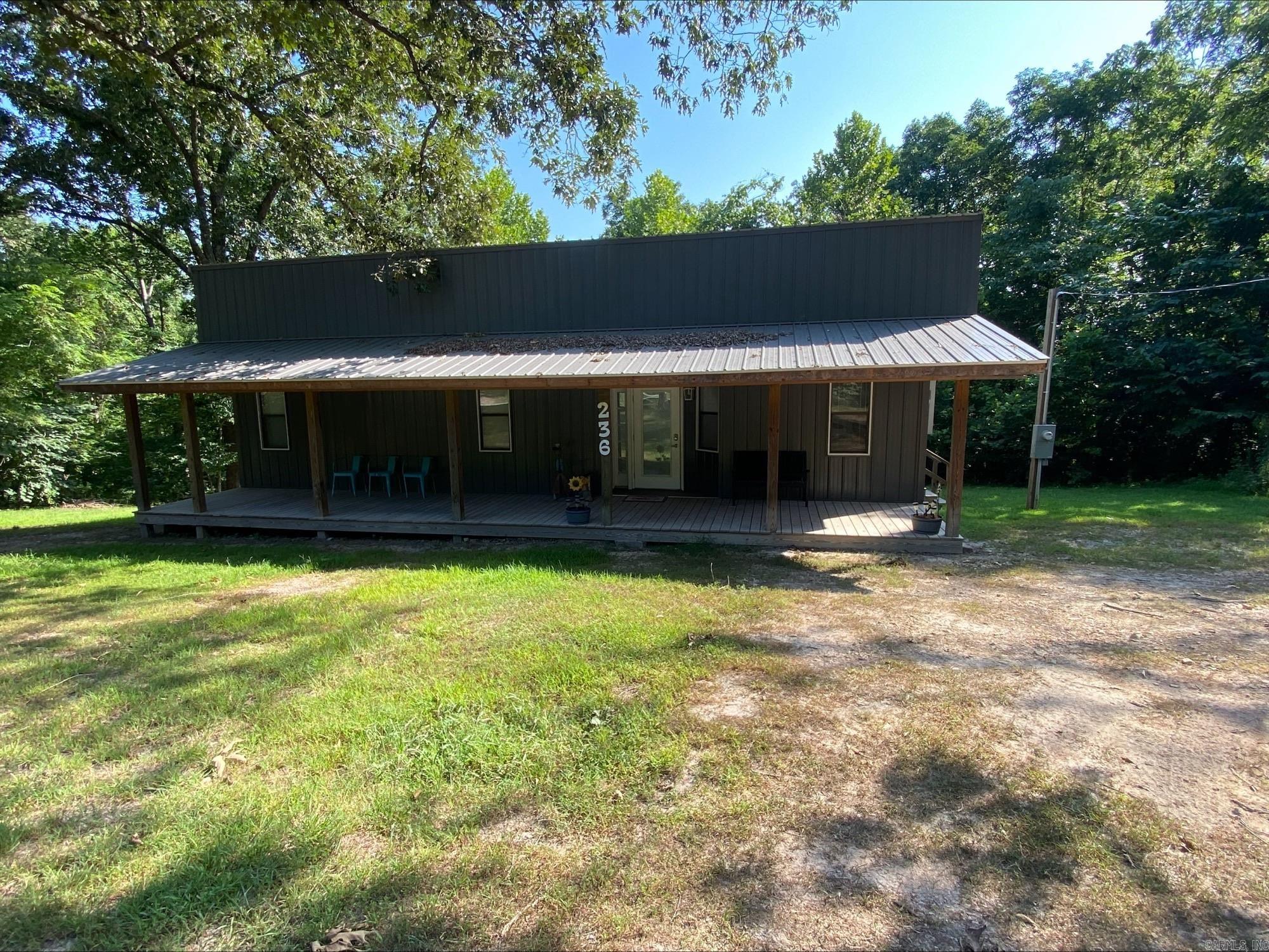 704 Osborne Road Property Photo 1