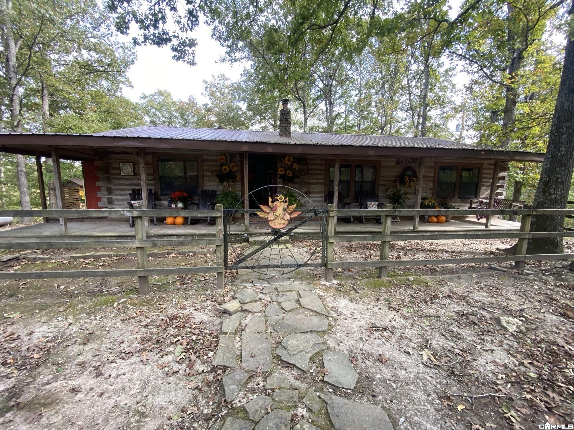 704 Osborne Road Property Photo 1