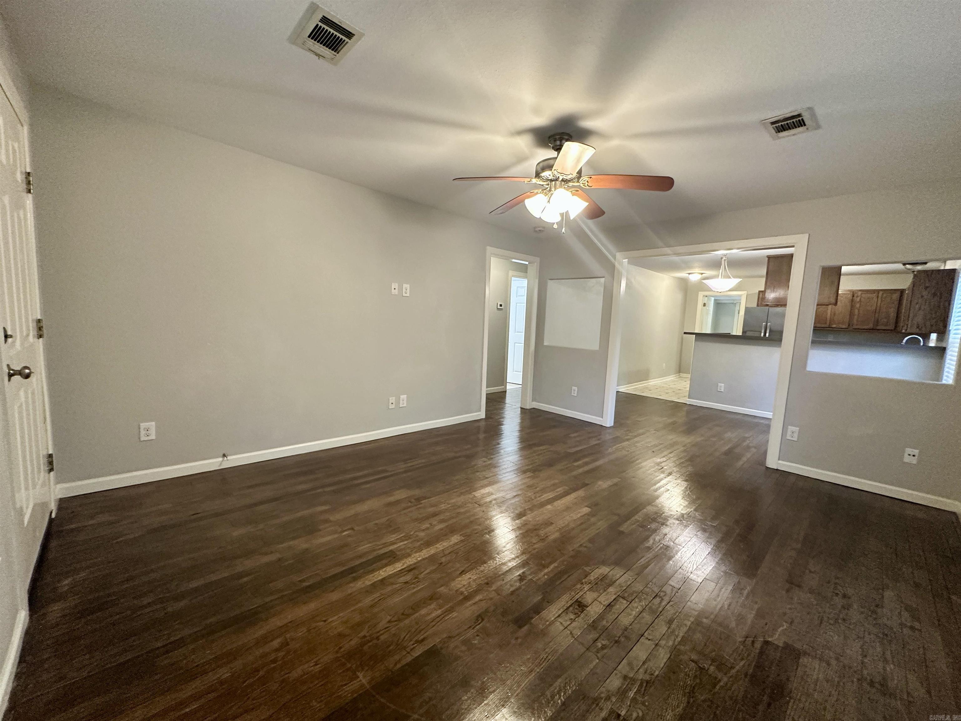 1715 Hobson Avenue Property Photo 6