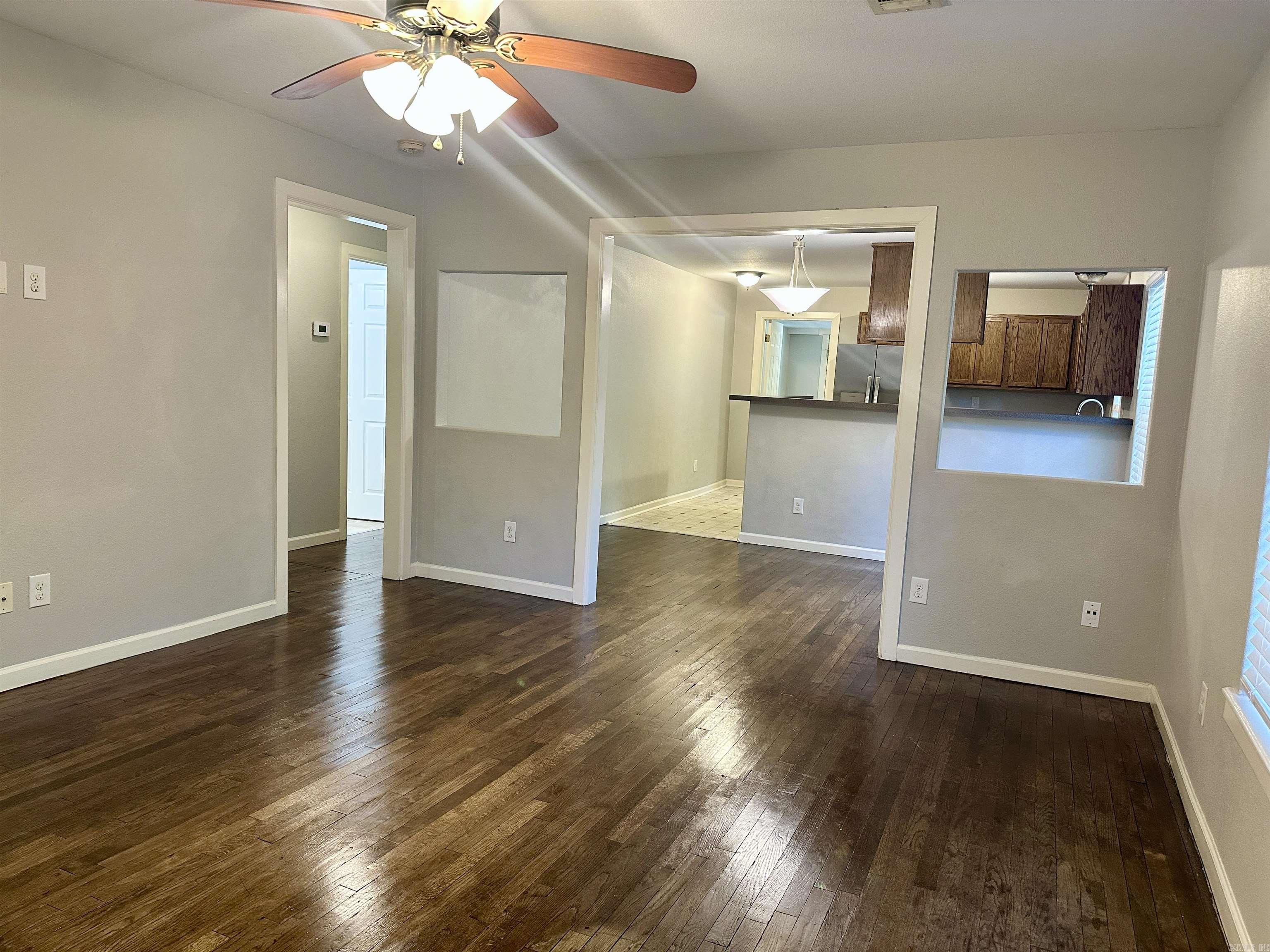1715 Hobson Avenue Property Photo 7