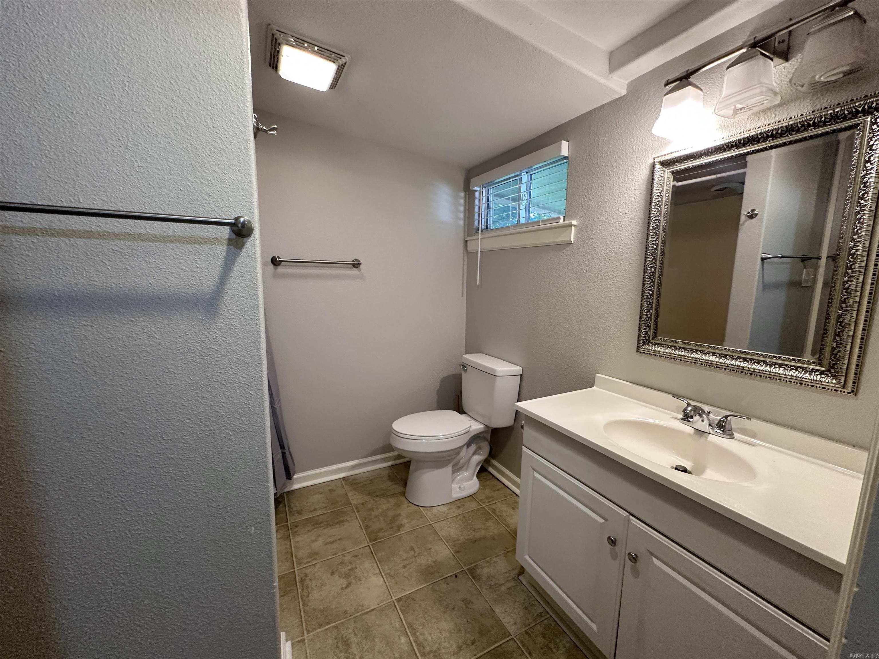 1715 Hobson Avenue Property Photo 19