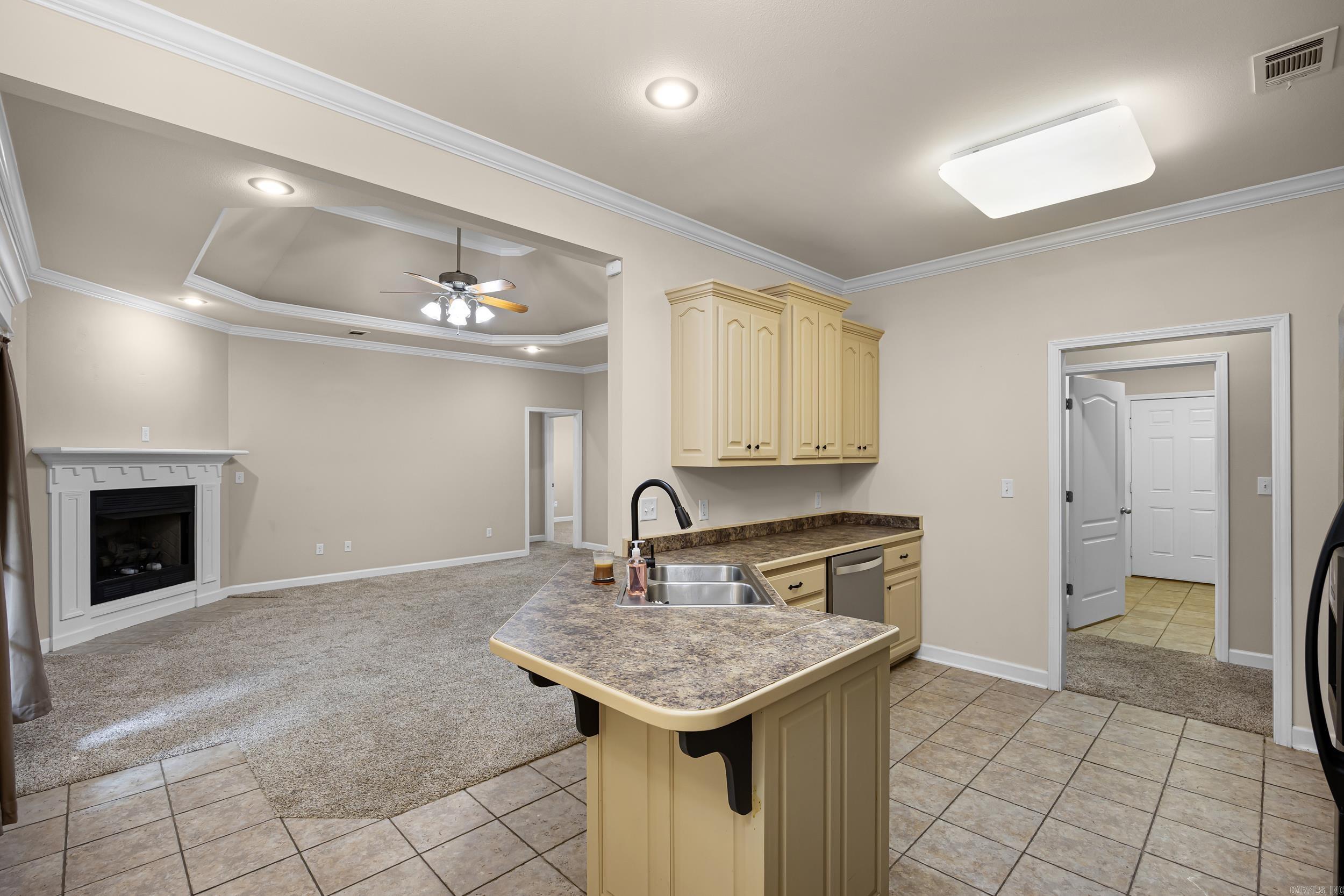 15 Joshua Cir Property Photo 5