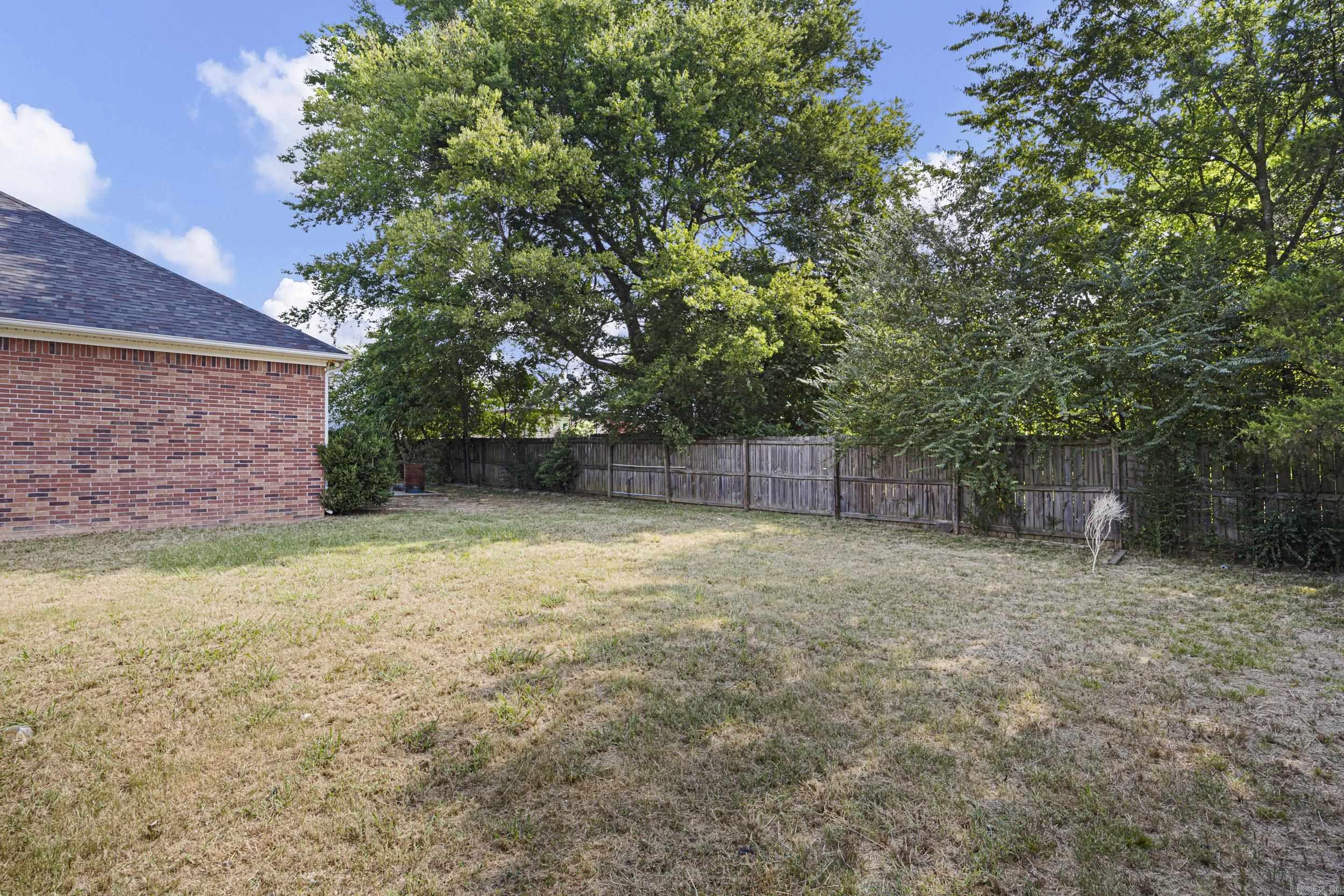 15 Joshua Cir Property Photo 28