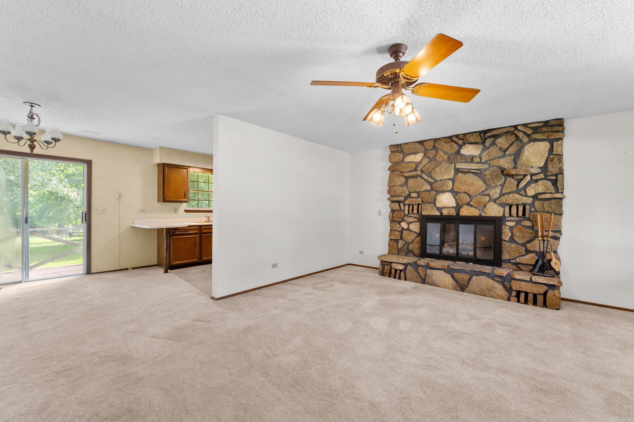 1120 Ramble Lane Property Photo 2