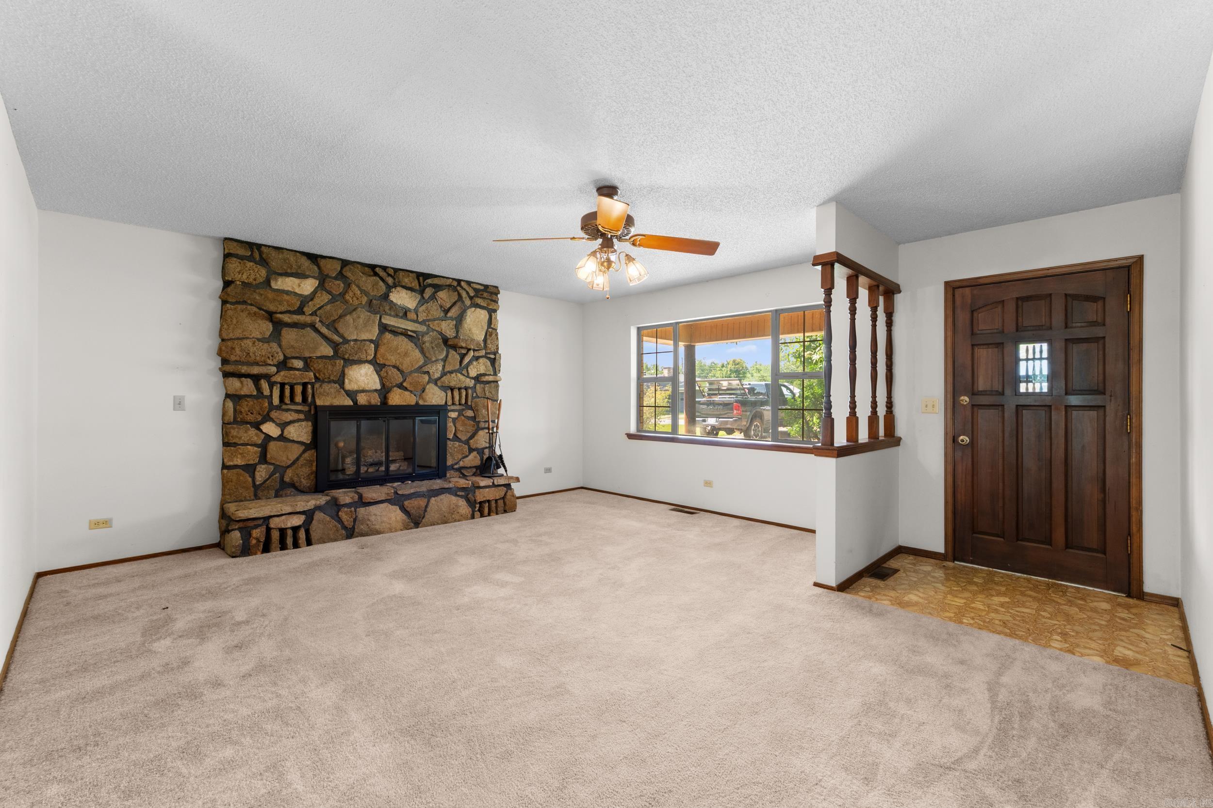 1120 Ramble Lane Property Photo 3