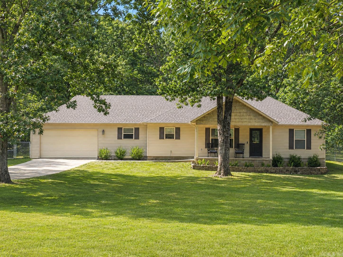 1170 Pearson Property Photo 1