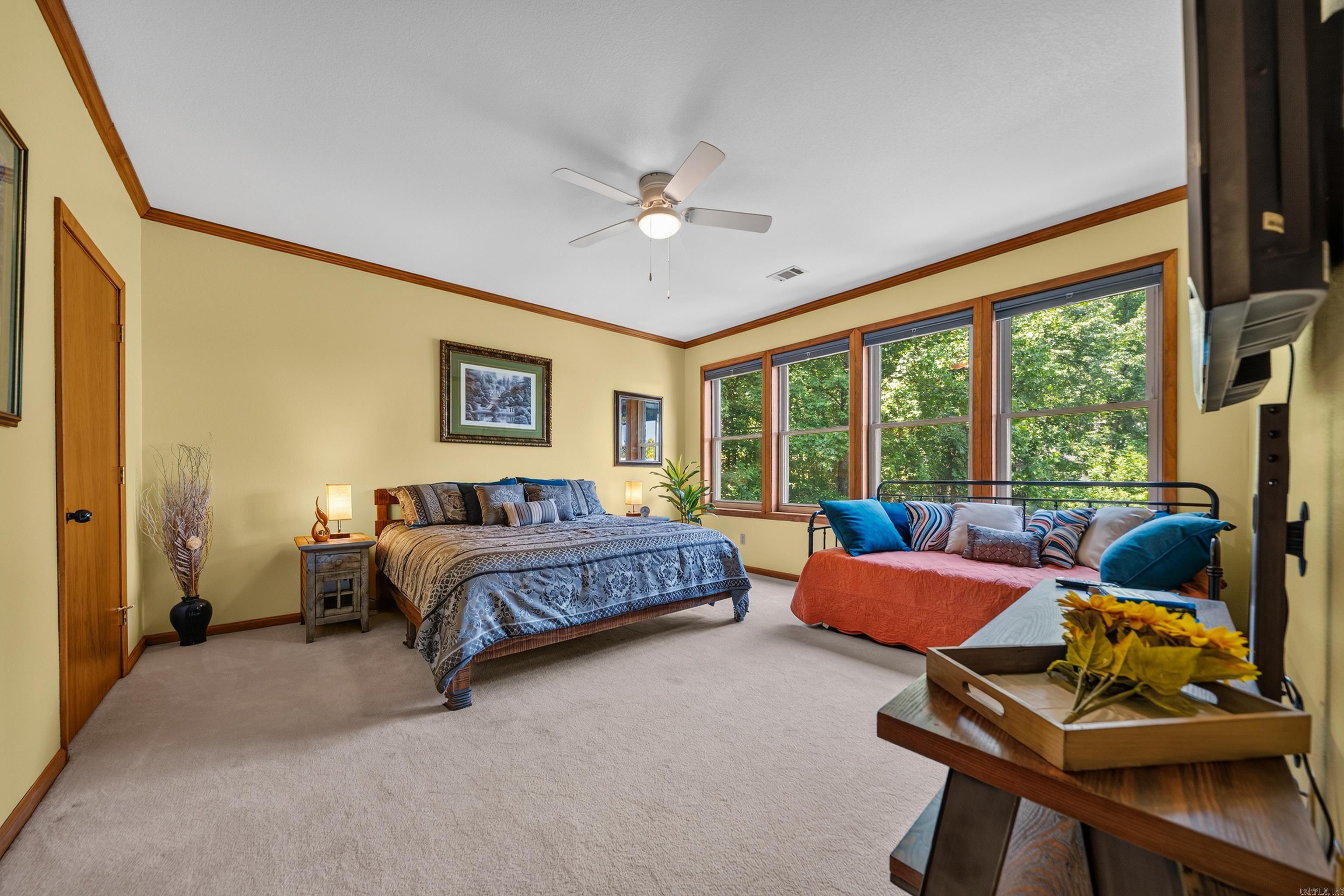 139 Waterfront Court Property Photo 22