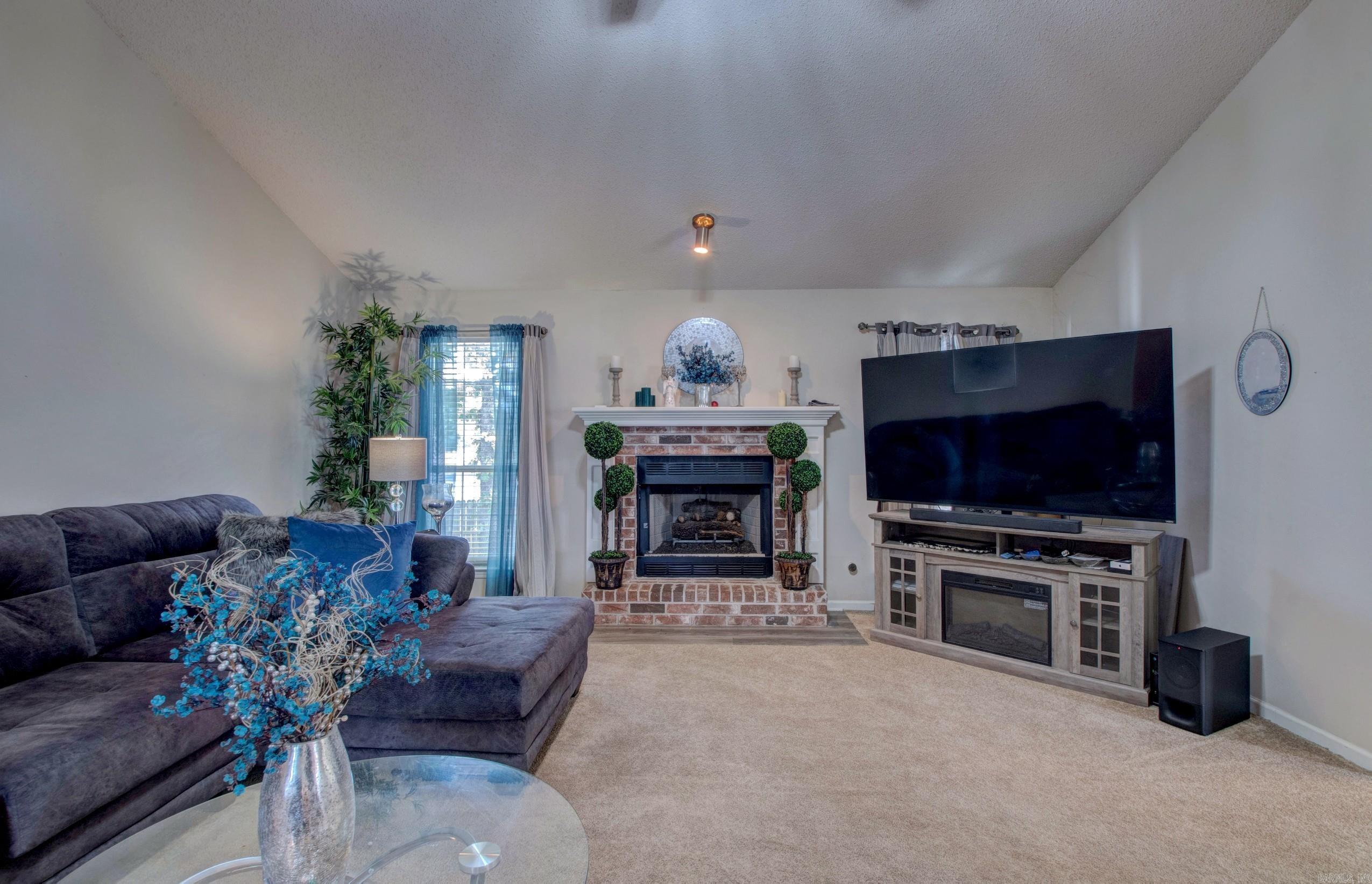 10733 Stoneridge Dr Property Photo 7