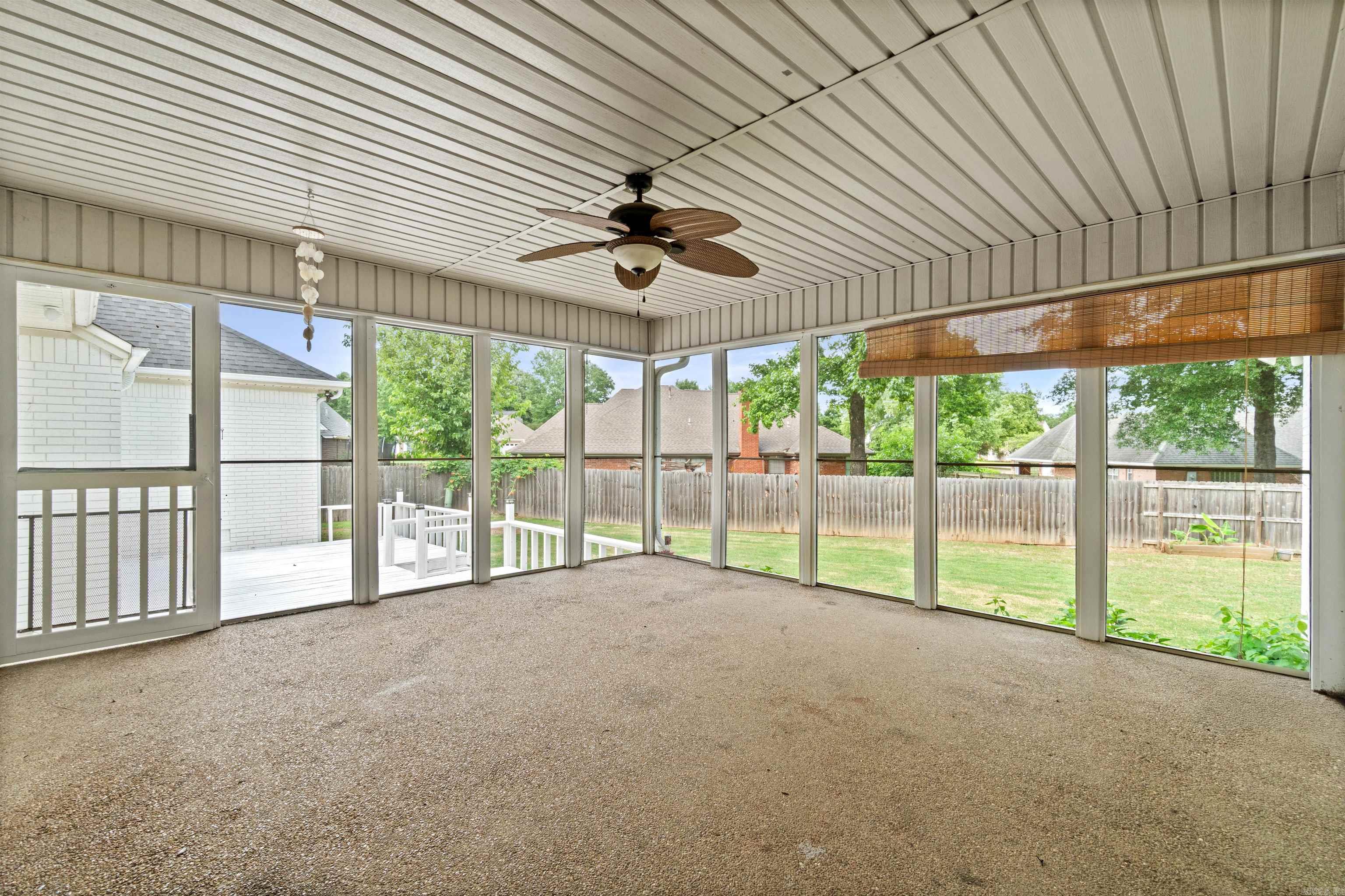 604 Pin Oak Dr Property Photo 23