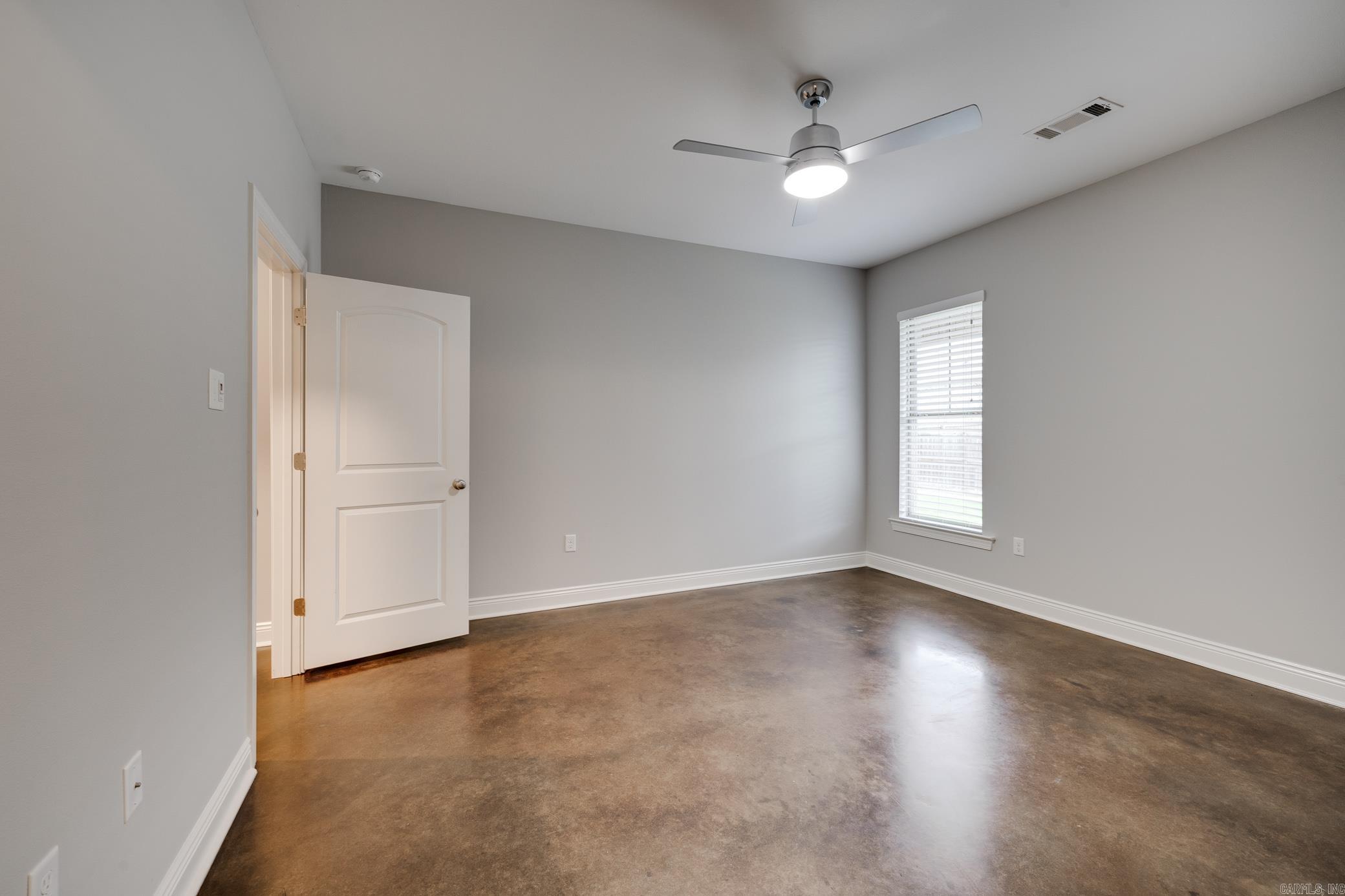 1535 Cherry Bark Drive Property Photo 18