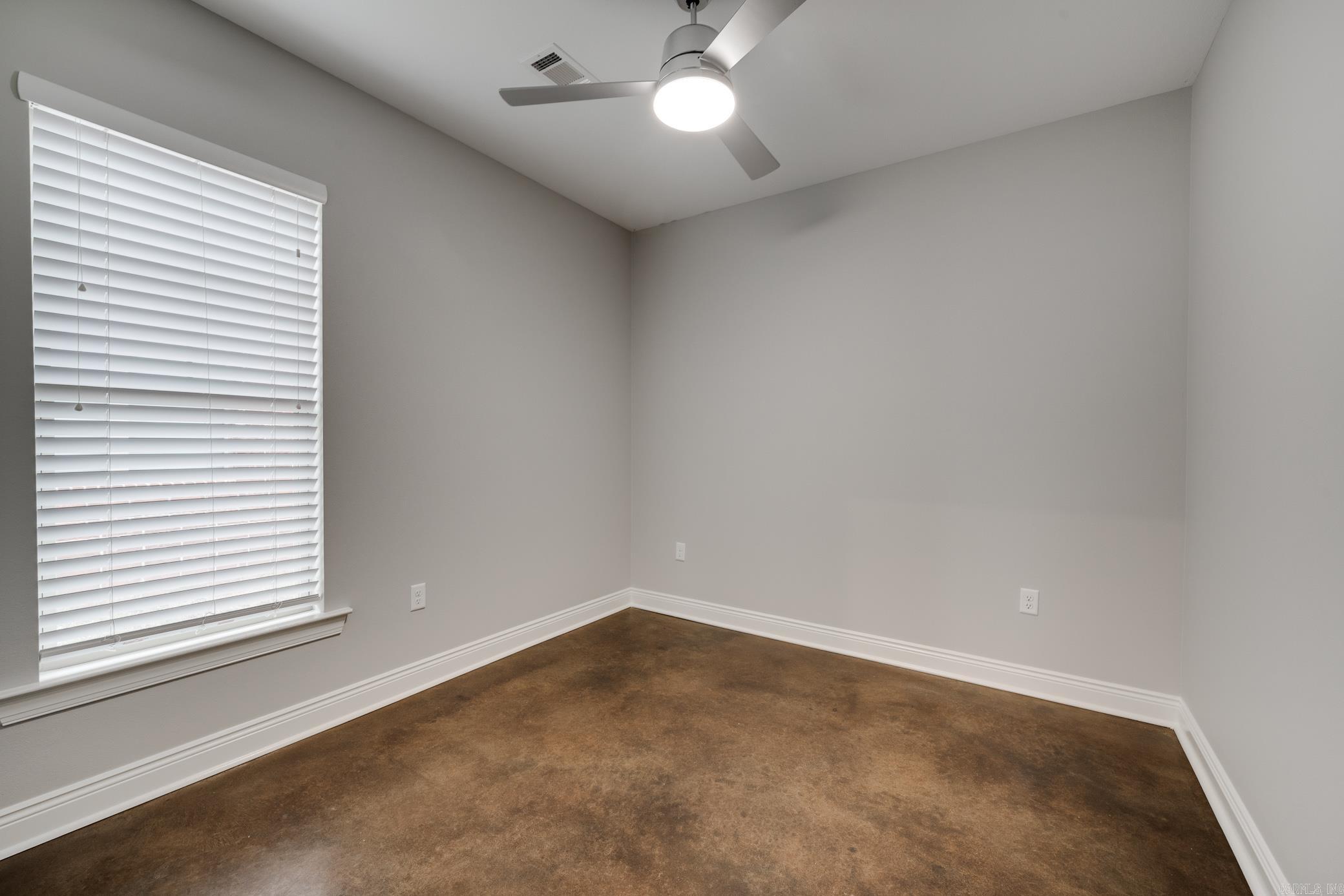 1535 Cherry Bark Drive Property Photo 23