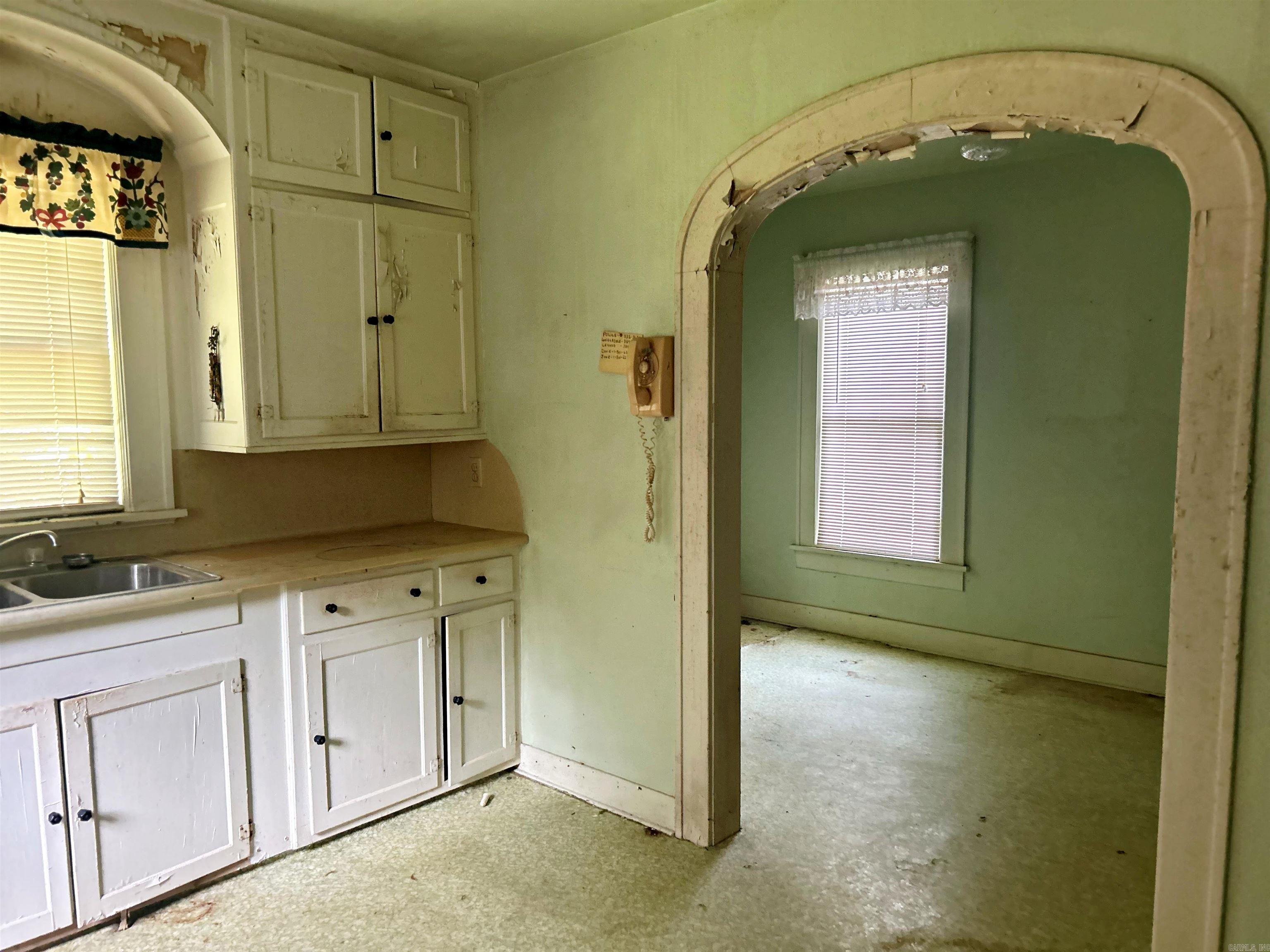 2940 & 3090 Malvern Road Property Photo 9
