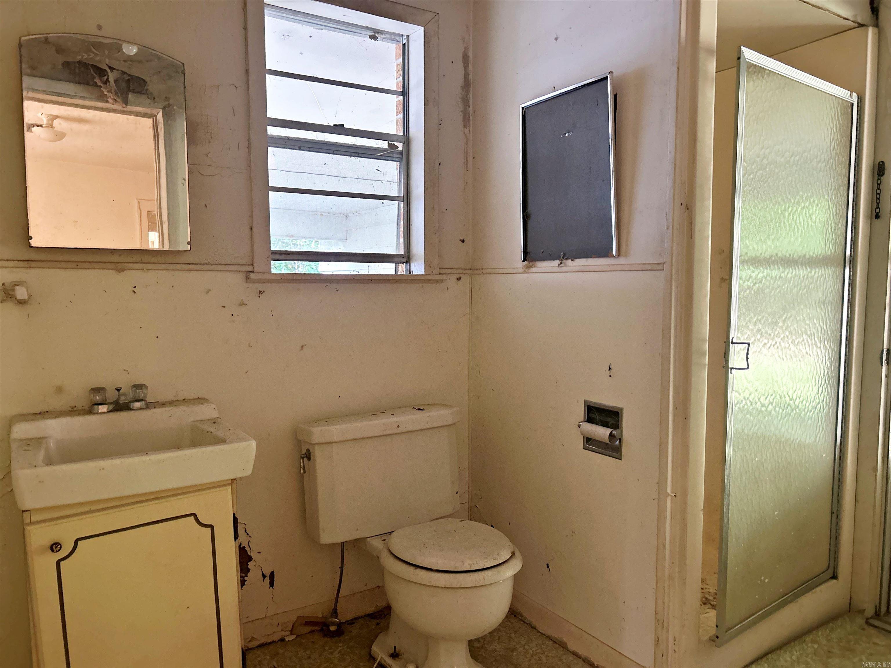 2940 & 3090 Malvern Road Property Photo 17