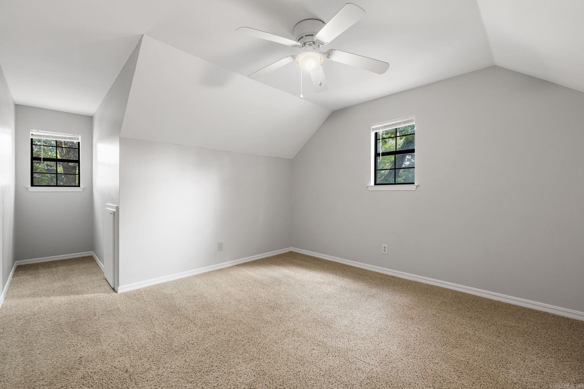 111 Raywood Dr Property Photo 24