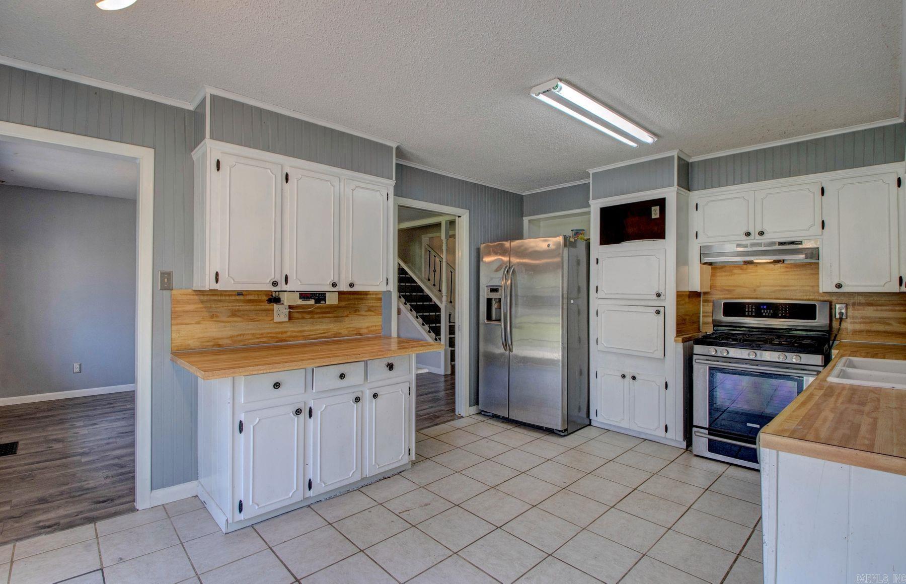 61 Cardinal Valley Drive Property Photo 14