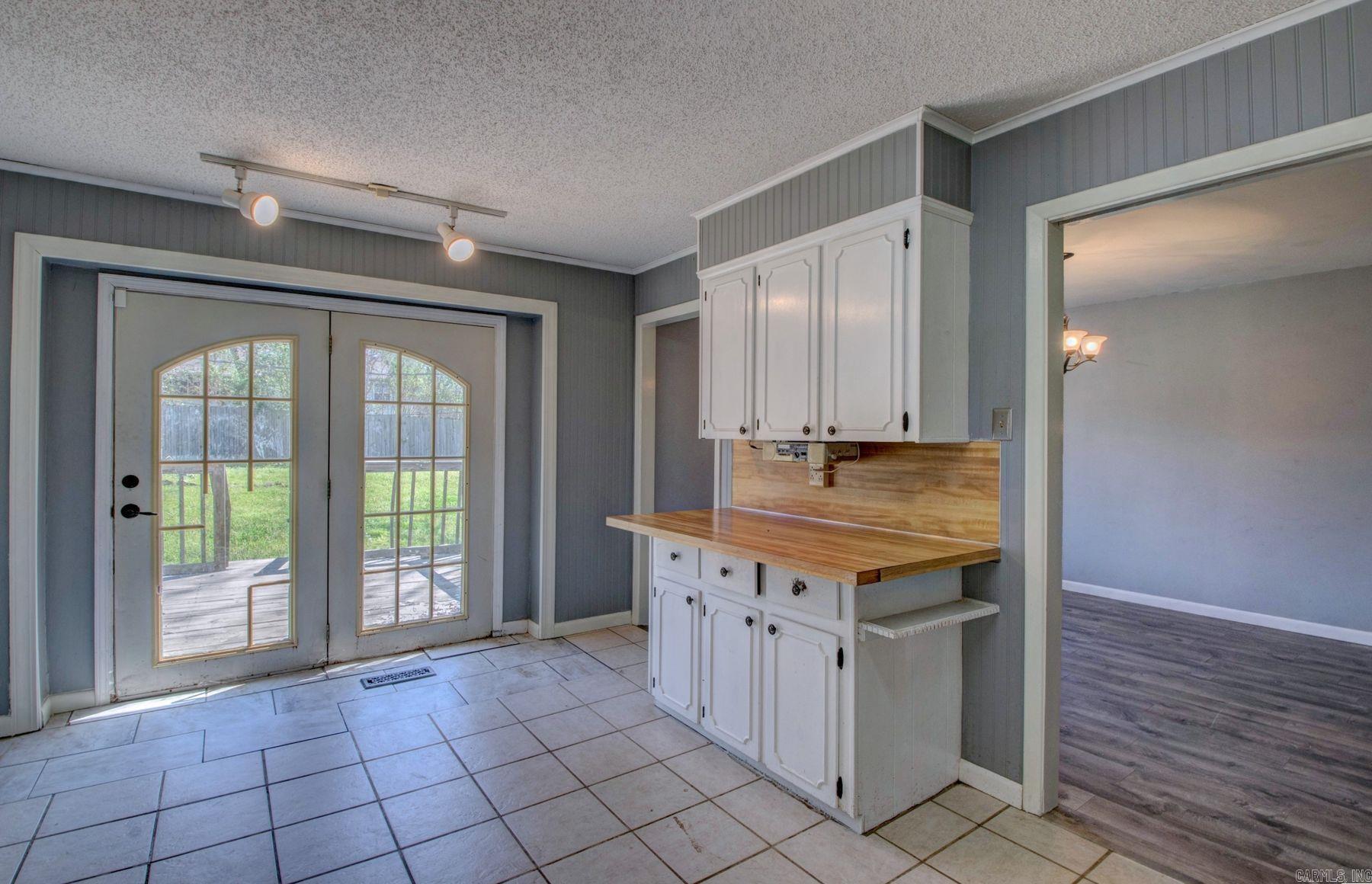 61 Cardinal Valley Drive Property Photo 15