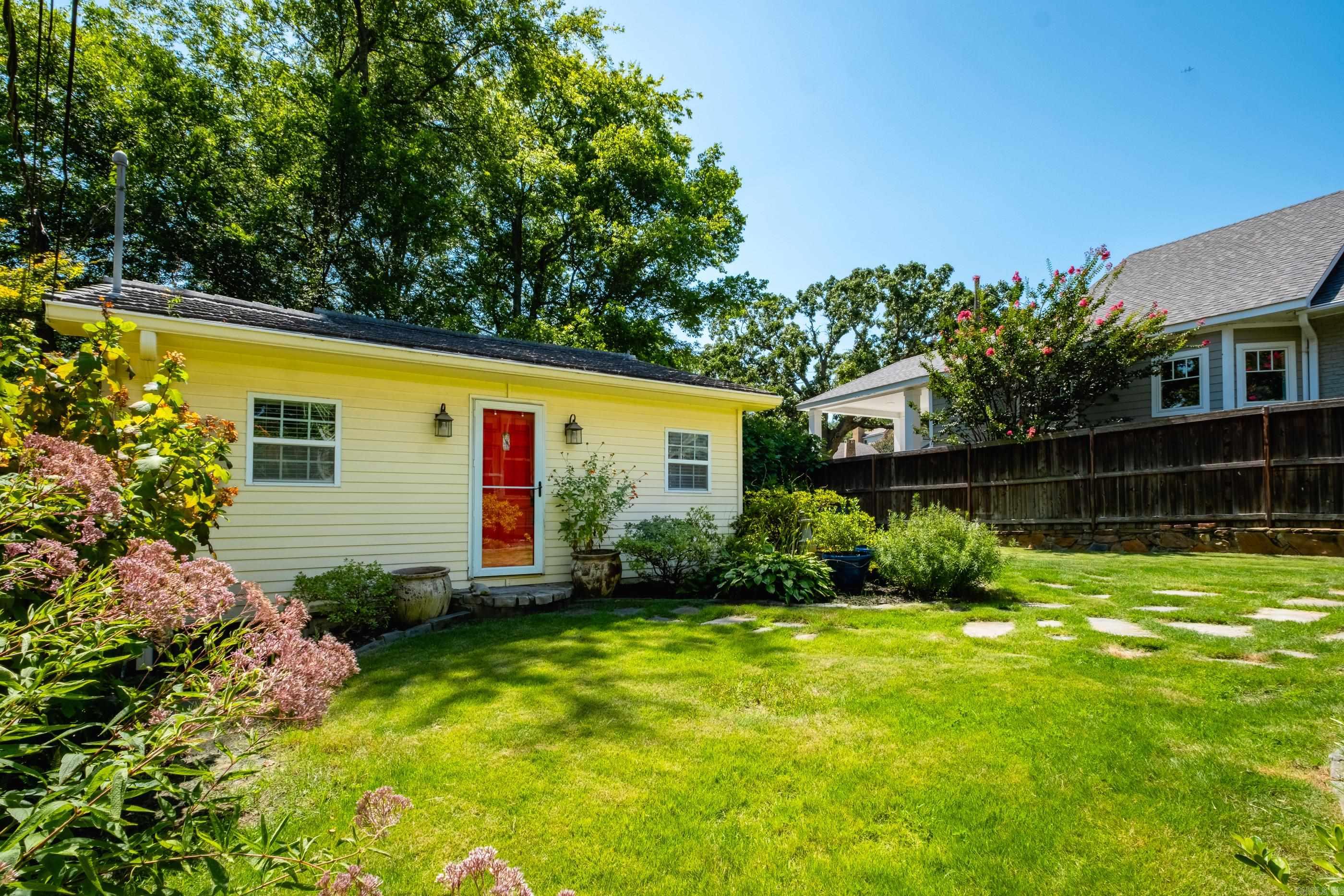 824 Beechwood Street Property Photo 35