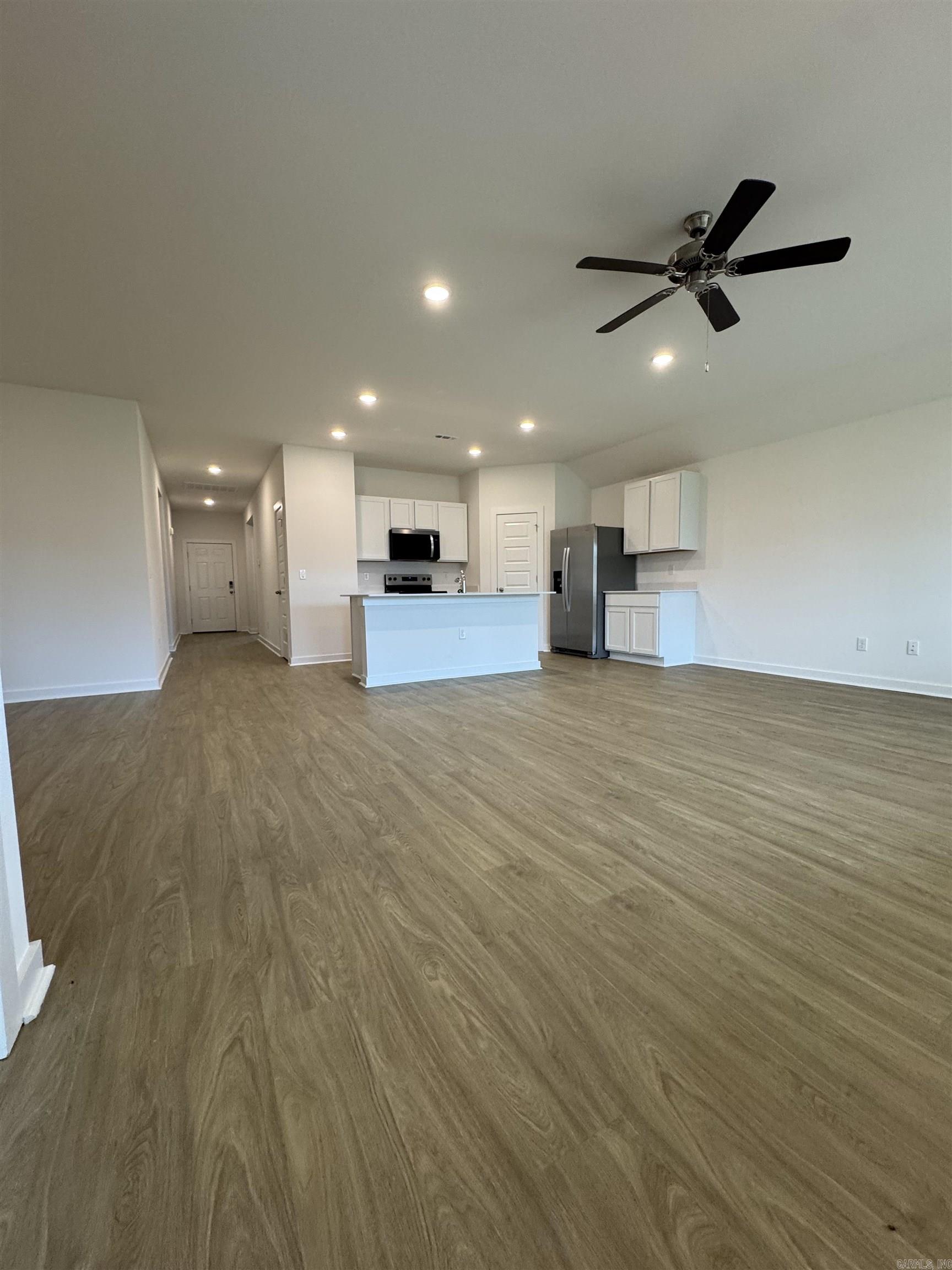 6316 Warwick Property Photo 8