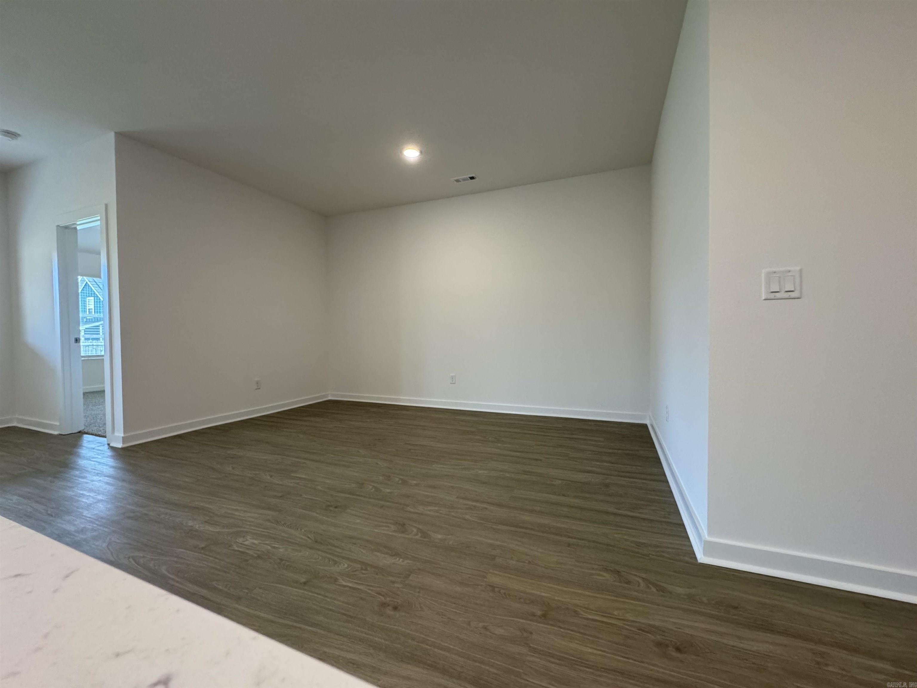 6316 Warwick Property Photo 16