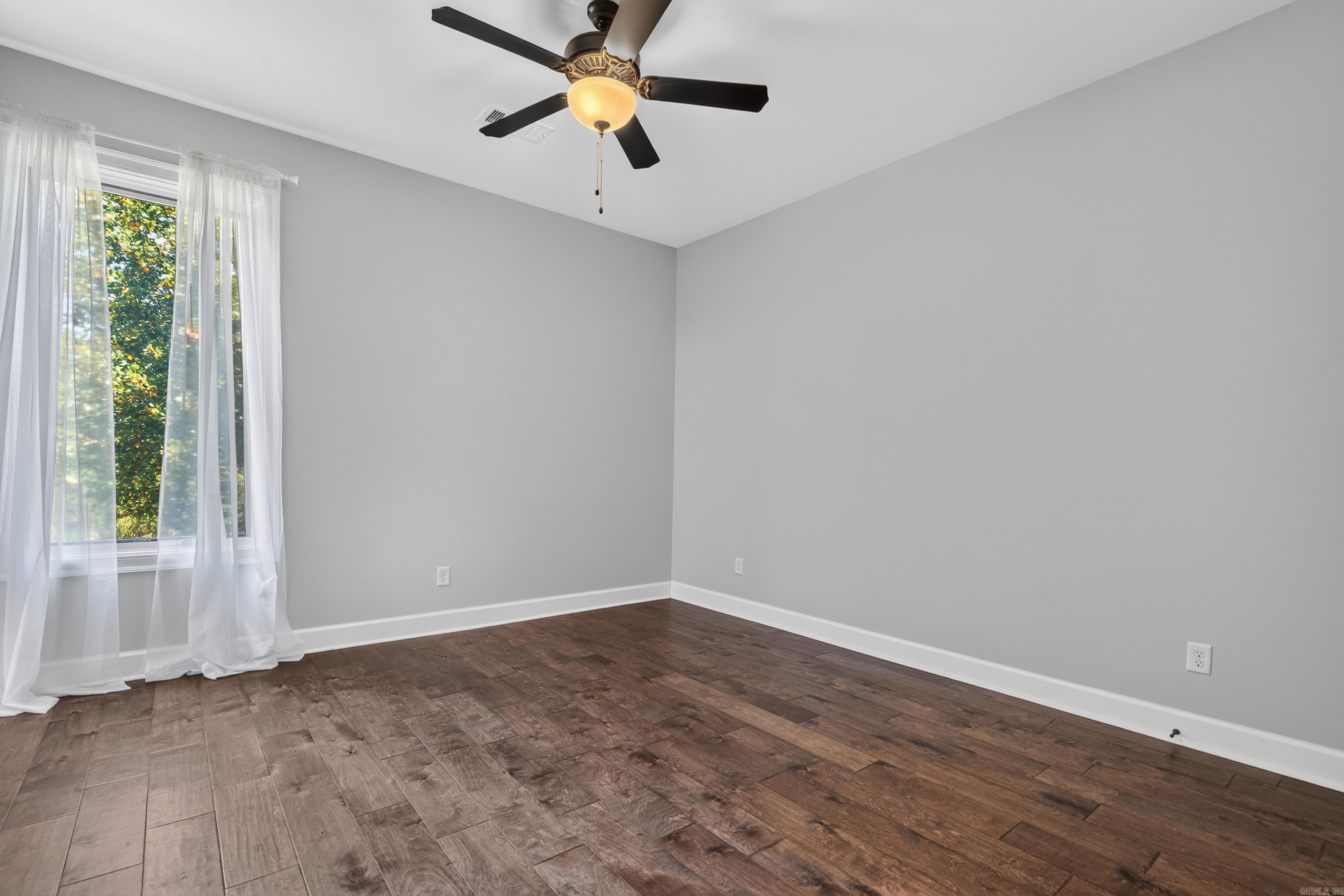 152 Dellmere Cove Property Photo 40