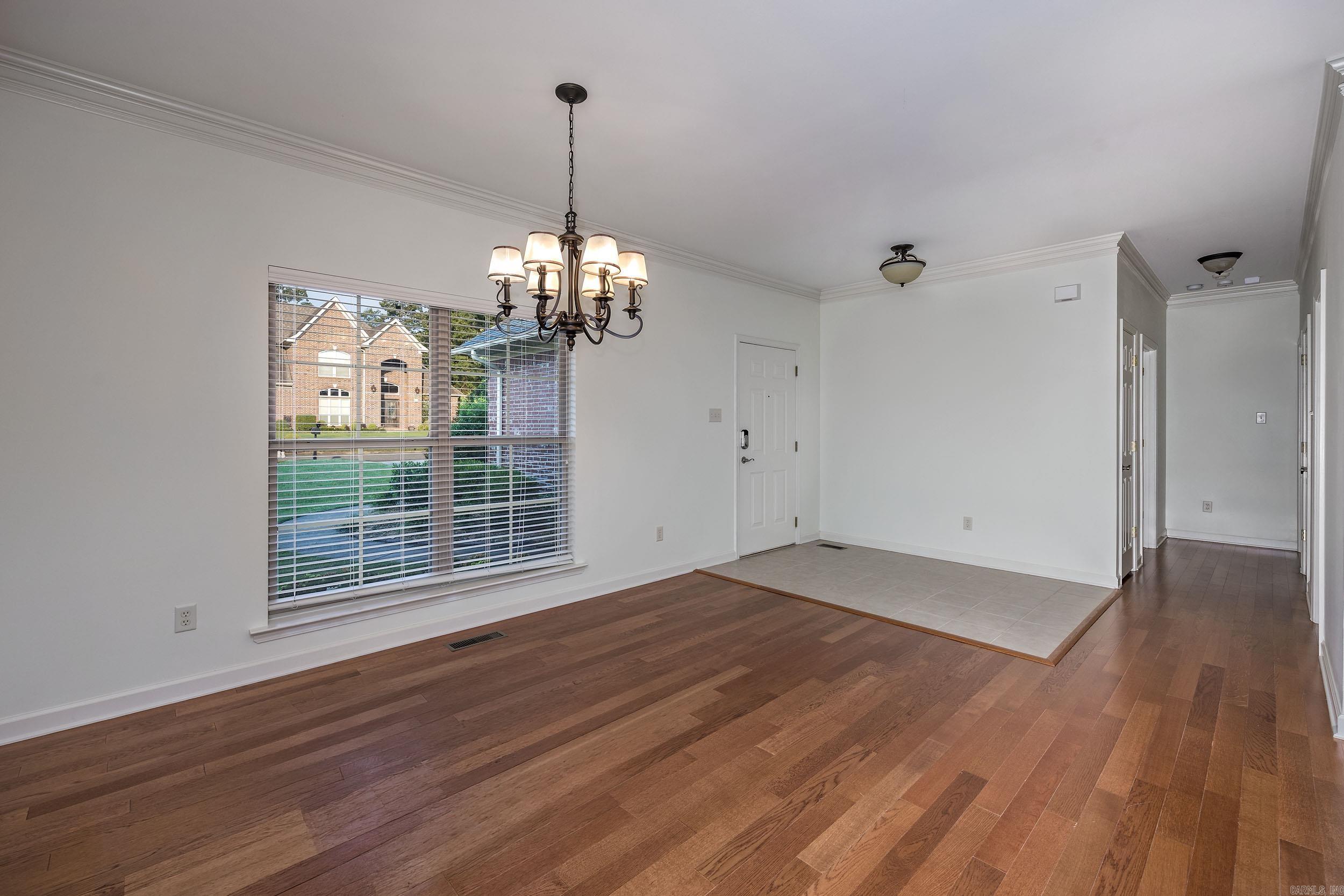 18 Chemin Court Property Photo 5