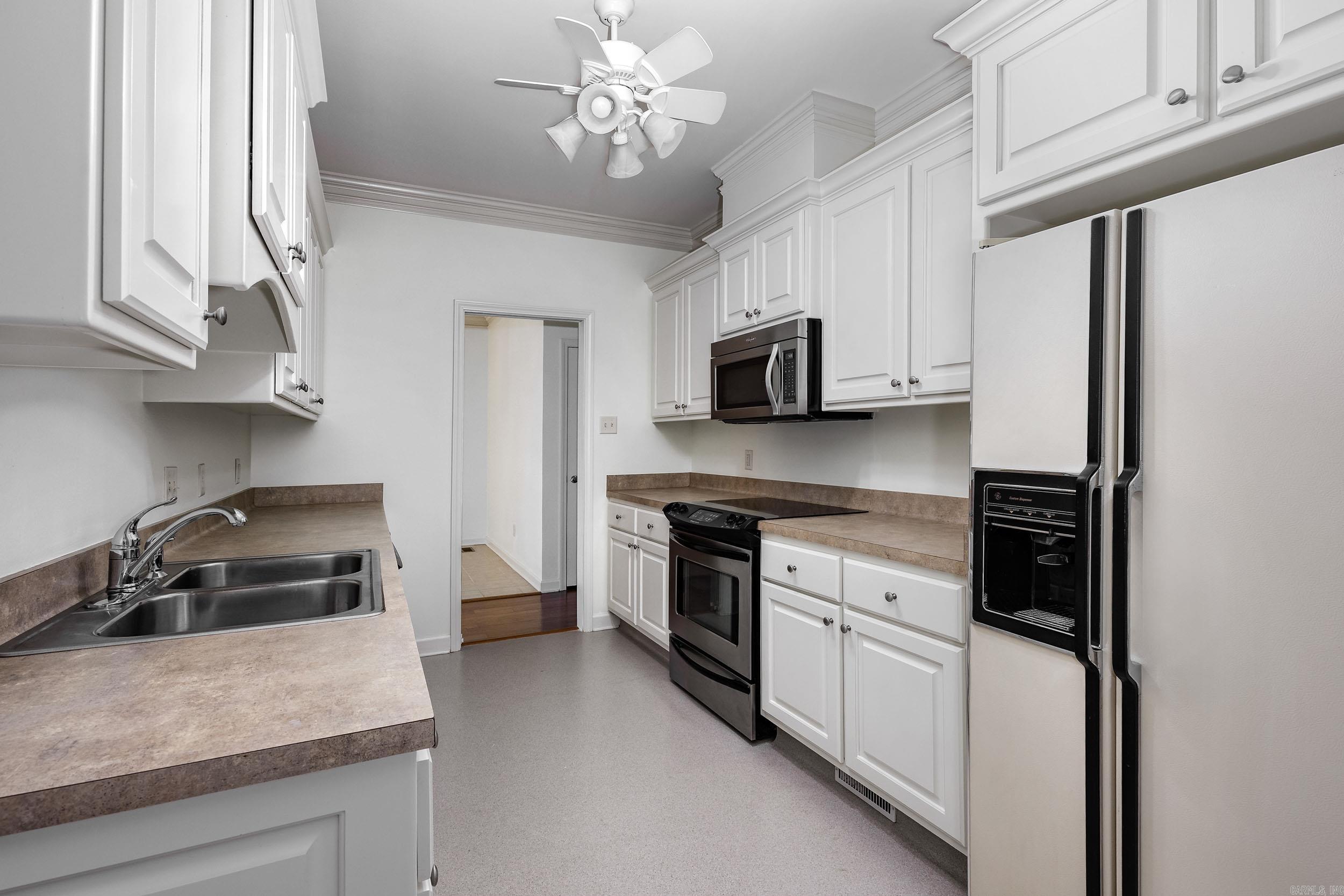 18 Chemin Court Property Photo 13