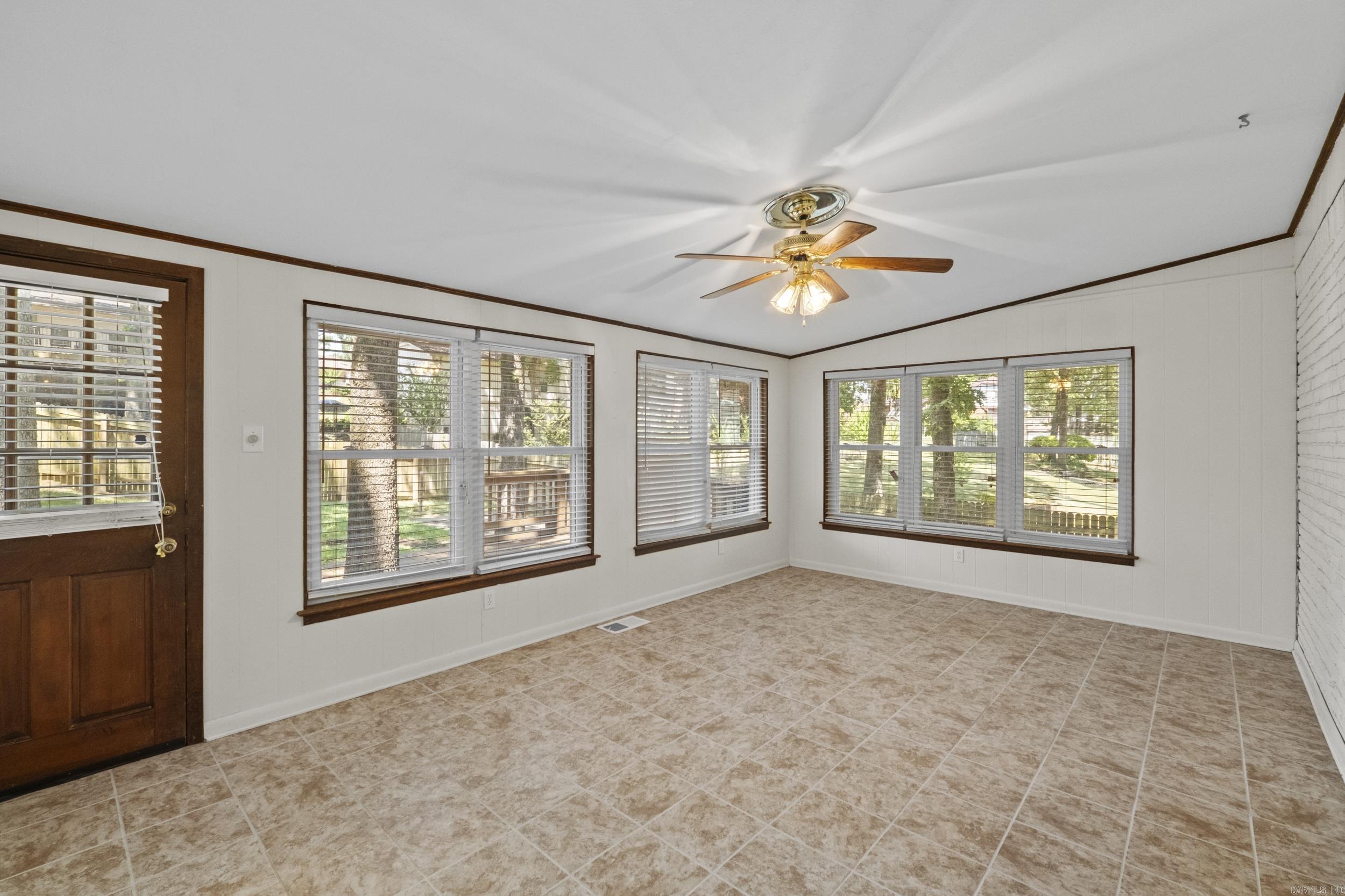 2112 Cedar Creek Road Property Photo 32