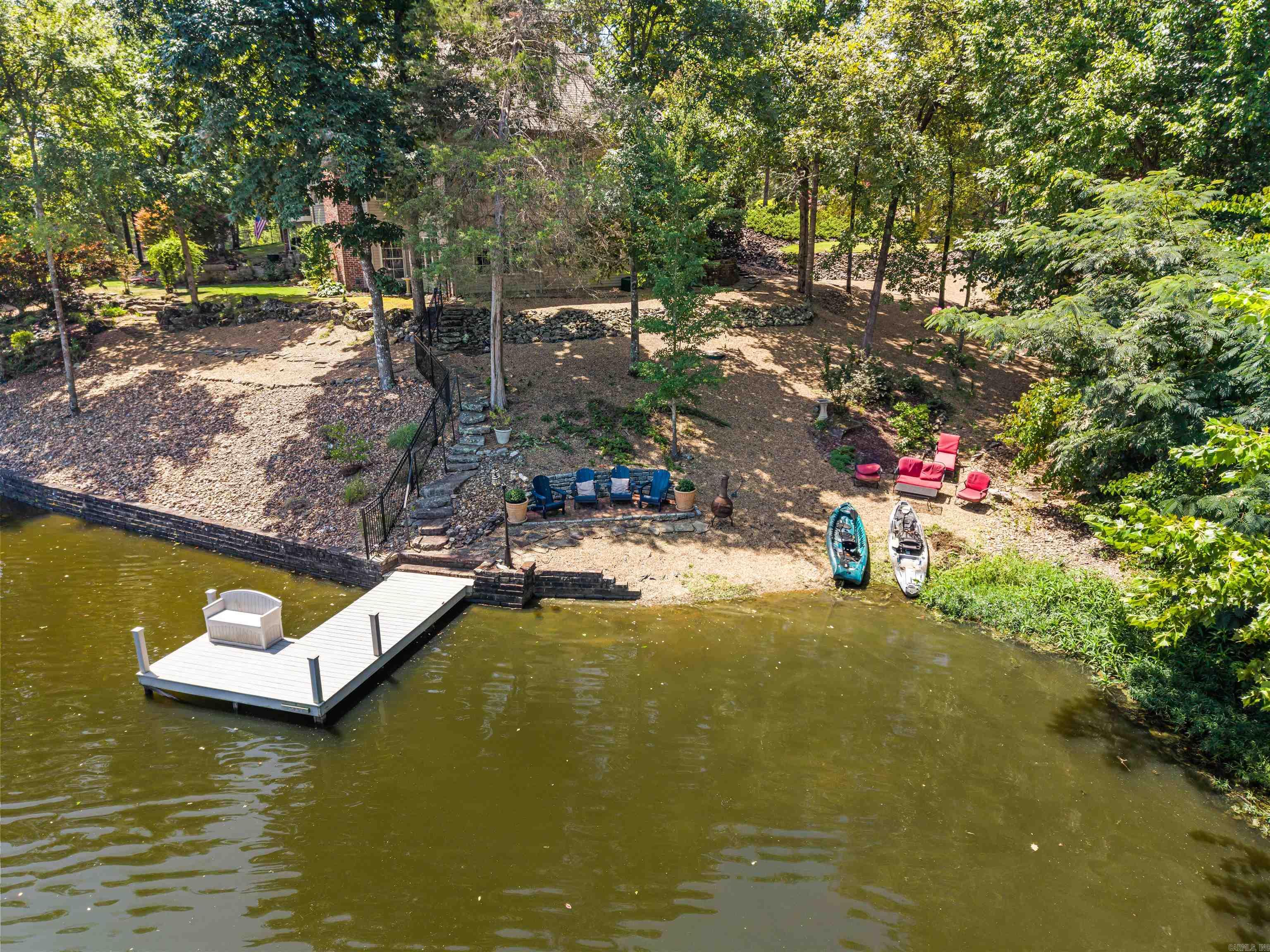 26 Pillar Lane Property Photo 48