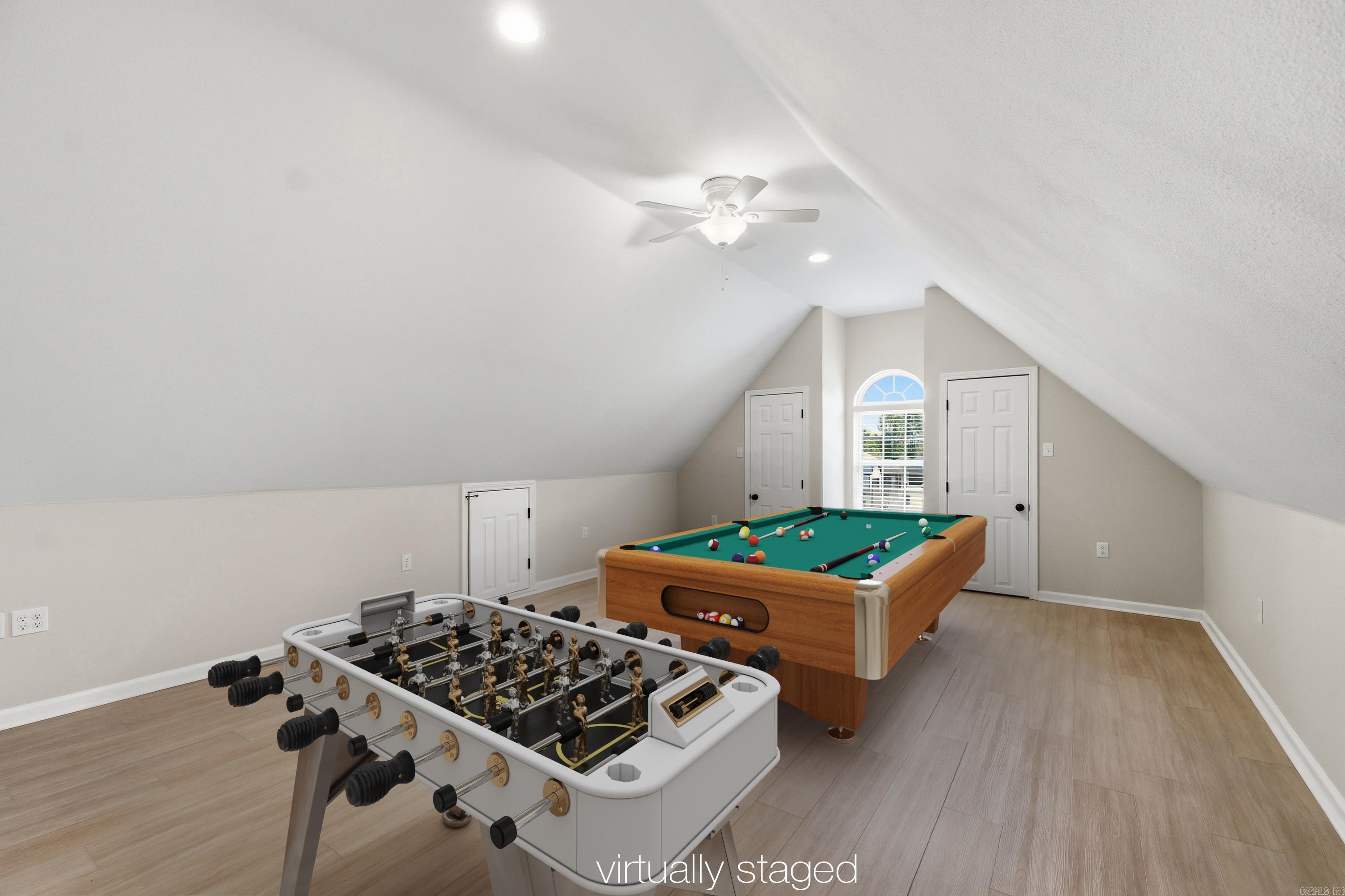 2 Shadetree Lane Property Photo 7